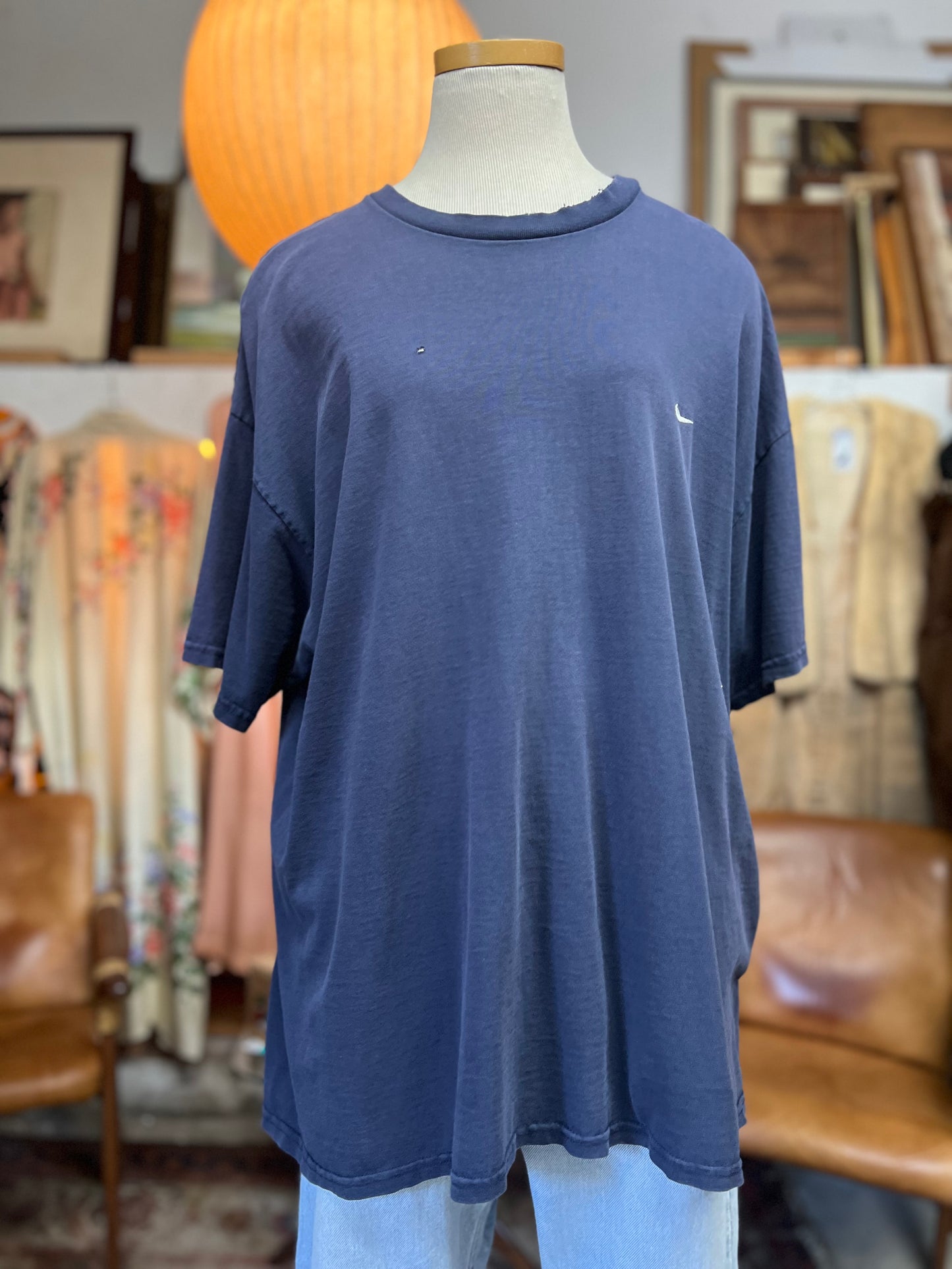 Vintage 90’s Nike Oversized Distressed Tee XXL