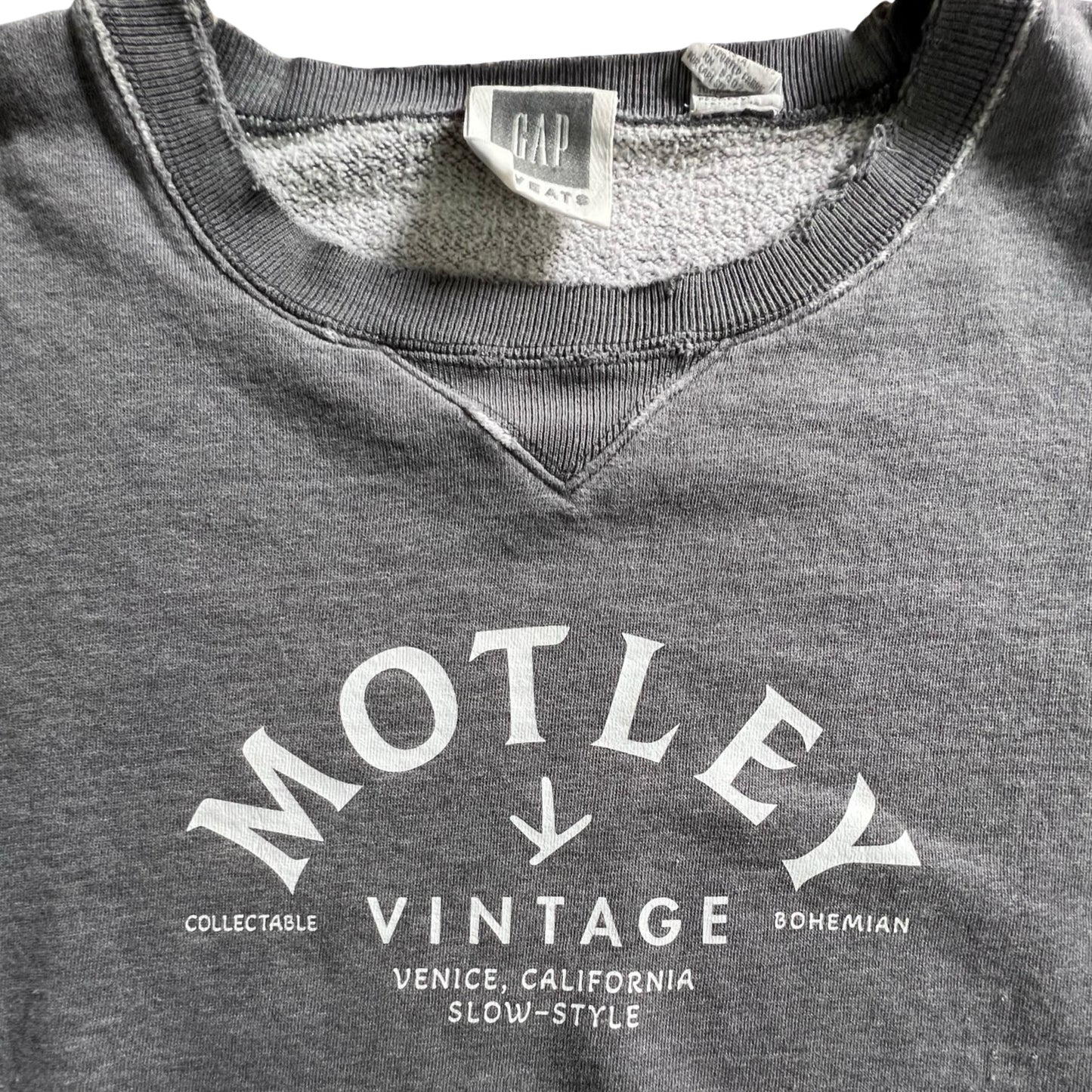 Vintage 80’s Heavily Distressed Gap Sweatshirt w/ MV Logo XL