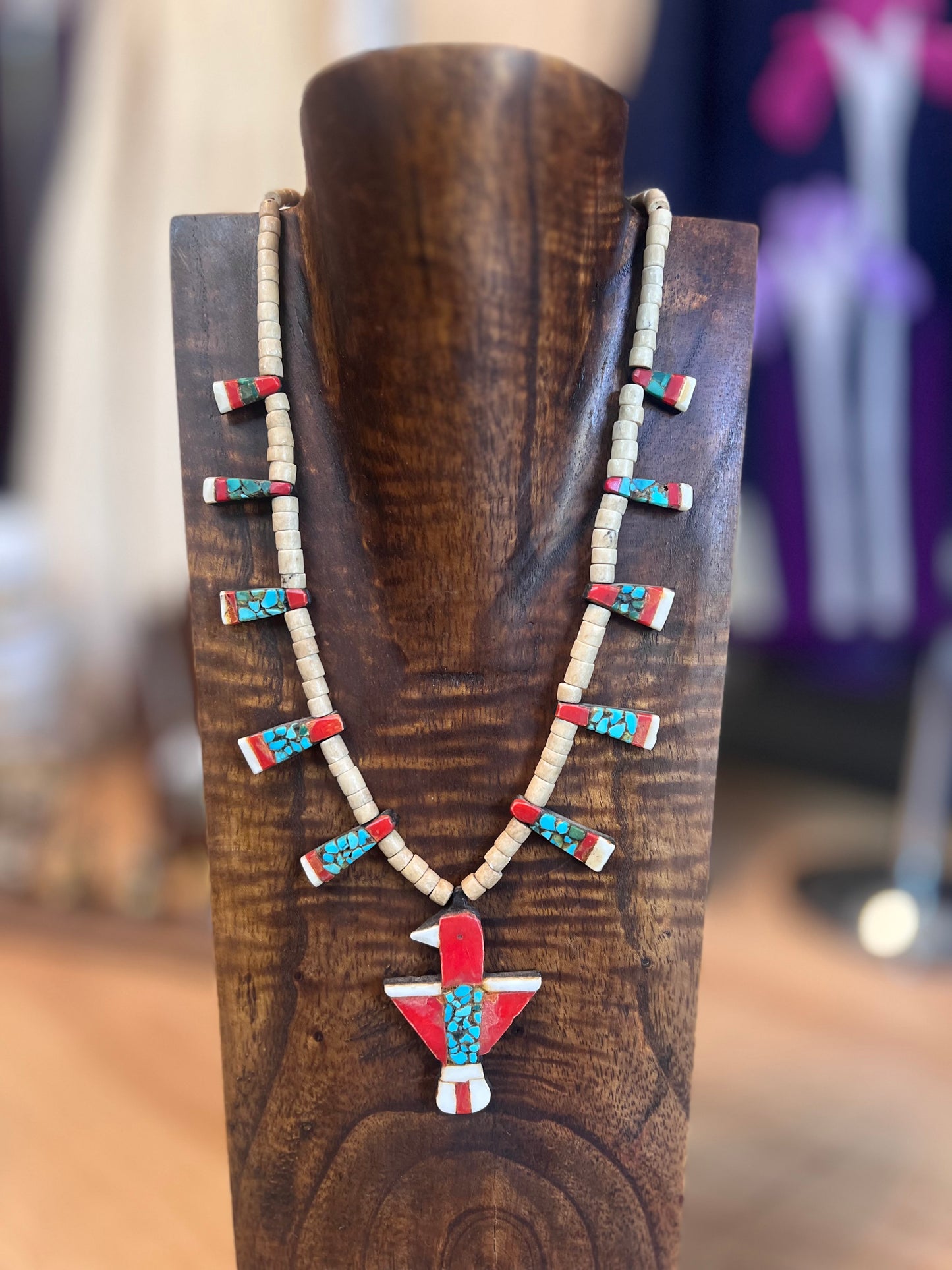 Rare Vintage Santo Domingo Kewa Pueblo
Depression Era Thunderbird Necklace