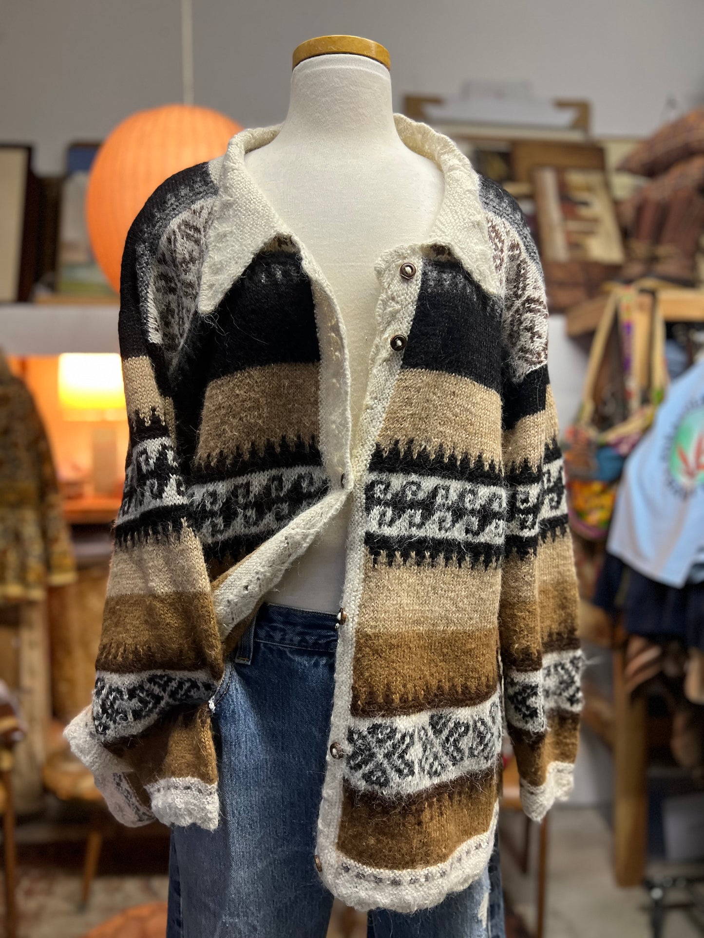 Vintage Soft Alpaca Cardigan Sweater Cowichan Style Scalloped Collar & Trim