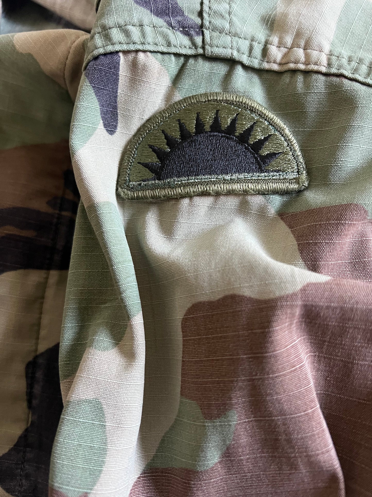 Vintage US Army Camouflage Shirt Jacket Double Elbow Great Fade