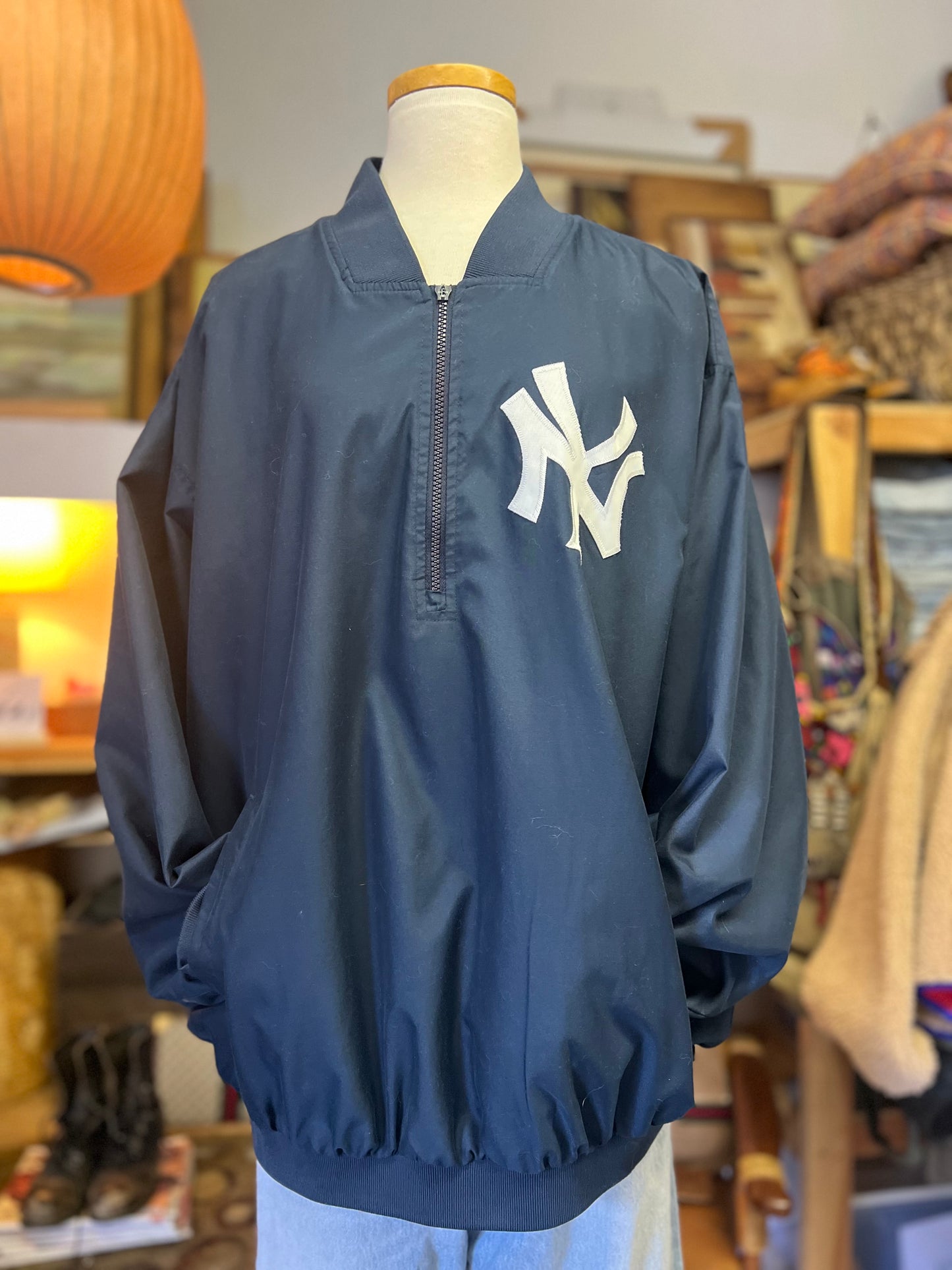 Vintage 90’s Majestic New York Yankees Pullover Windbreaker XXL