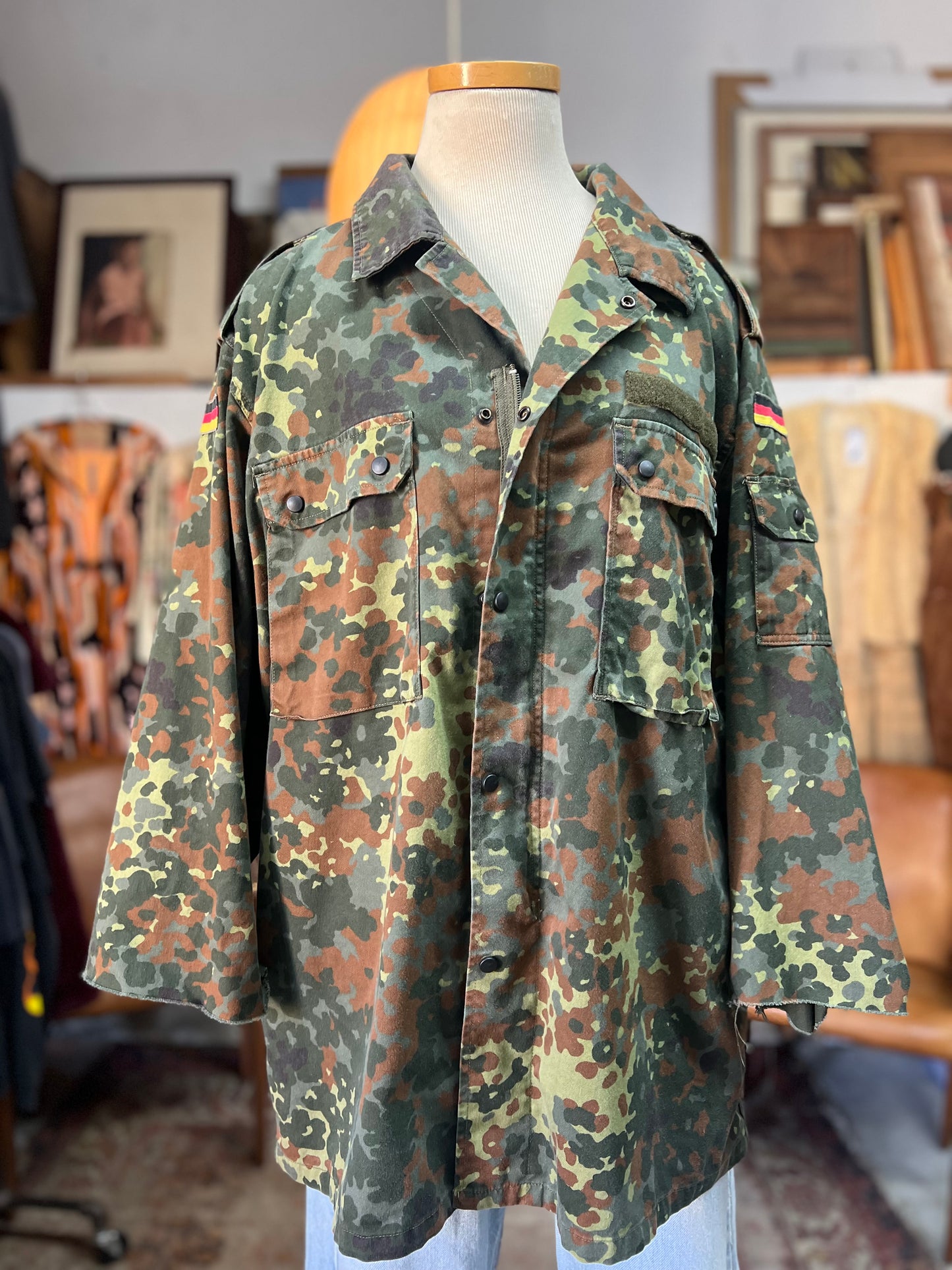 Vintage 90’s Distressed Camo Field Shirt Jacket XL