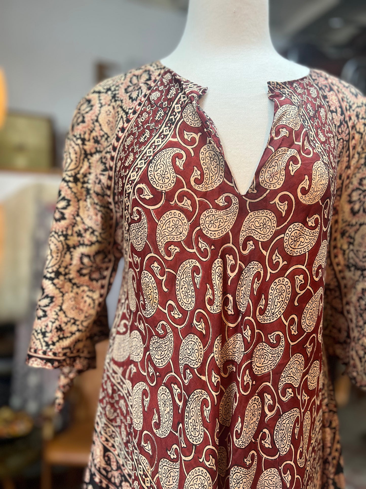 Very Rare Collectible India Imports of Rhode Island 70’s Silk Block Print Dress