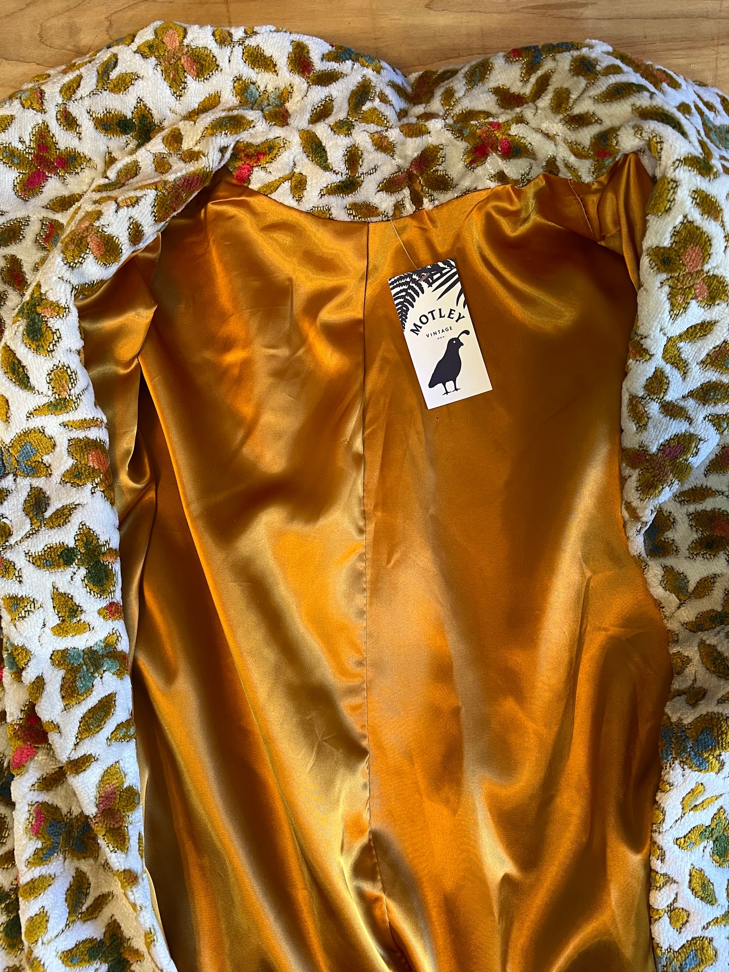 Vintage 60’s Chenille Butterlfy Shawl Collar Swing Coat L