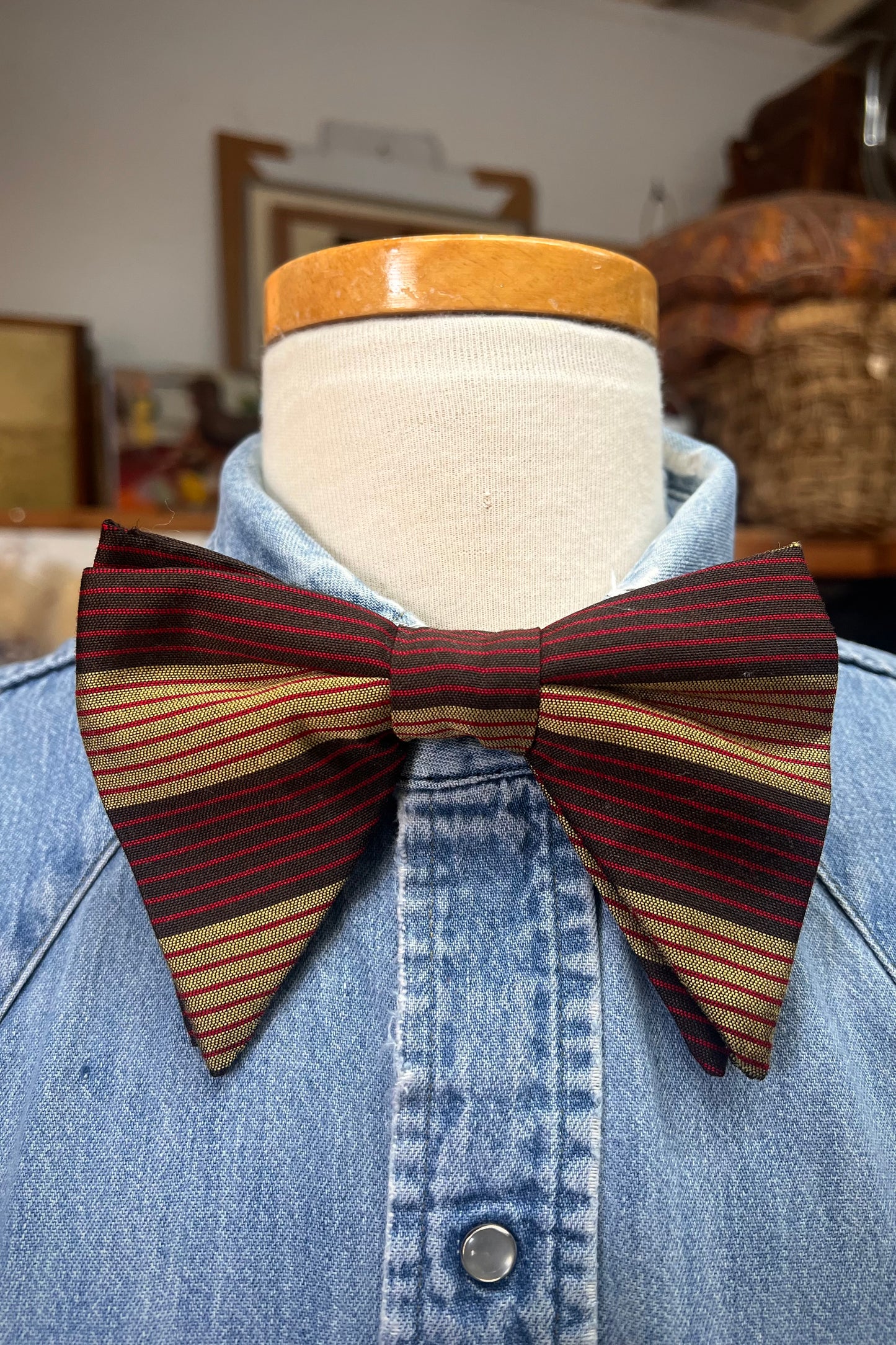 Vintage 70’s Striped Clip On Bow Tie