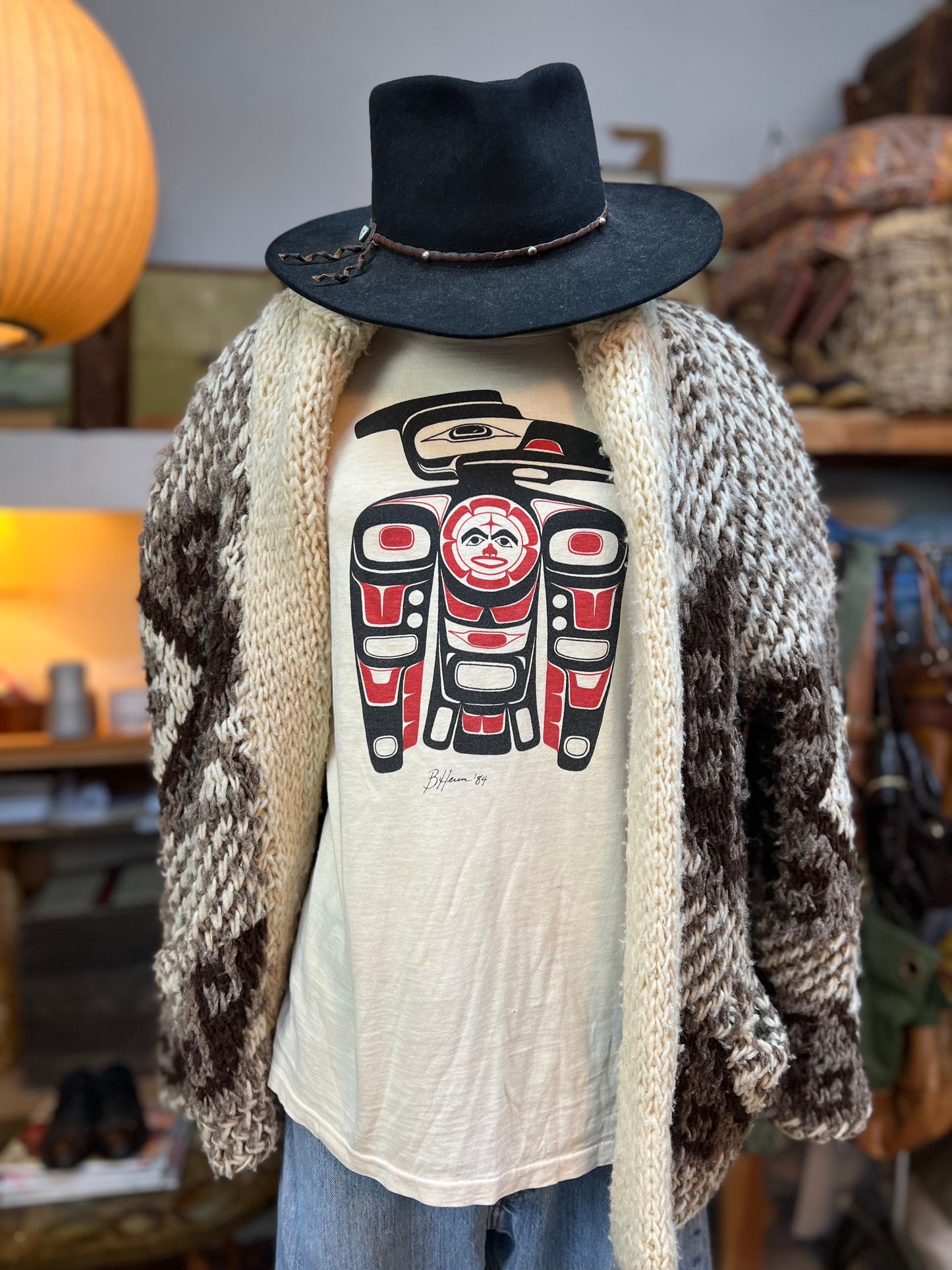Vintage Barry Herem Pacific Northwest Native American Art T-Shirt The Raven M