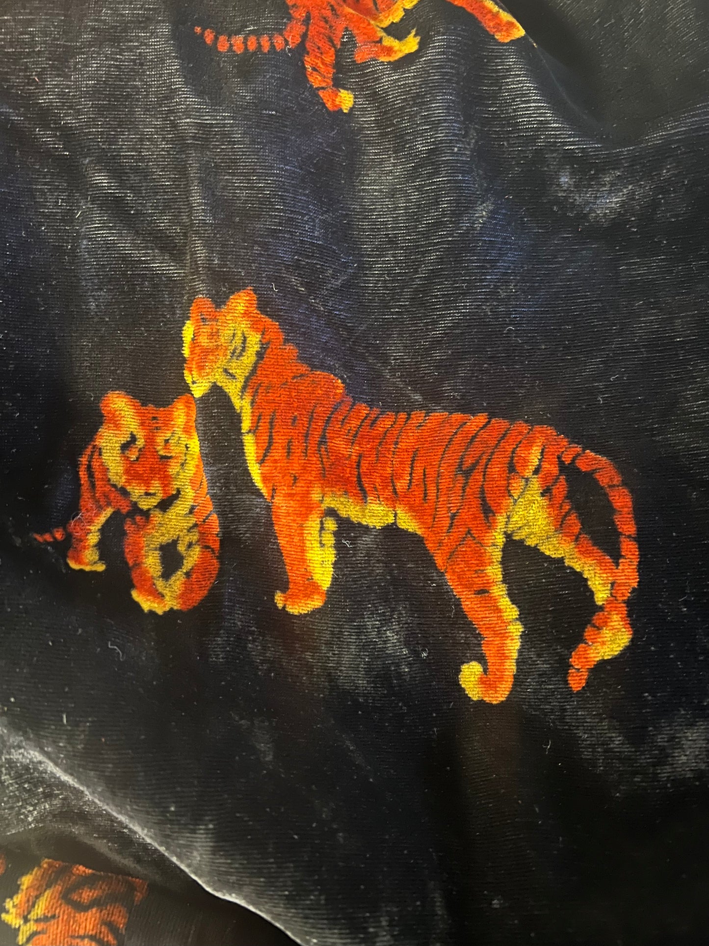 Rare Vintage 80’s Dunhill Velvet Tiger Print Robe Smoking Jacket