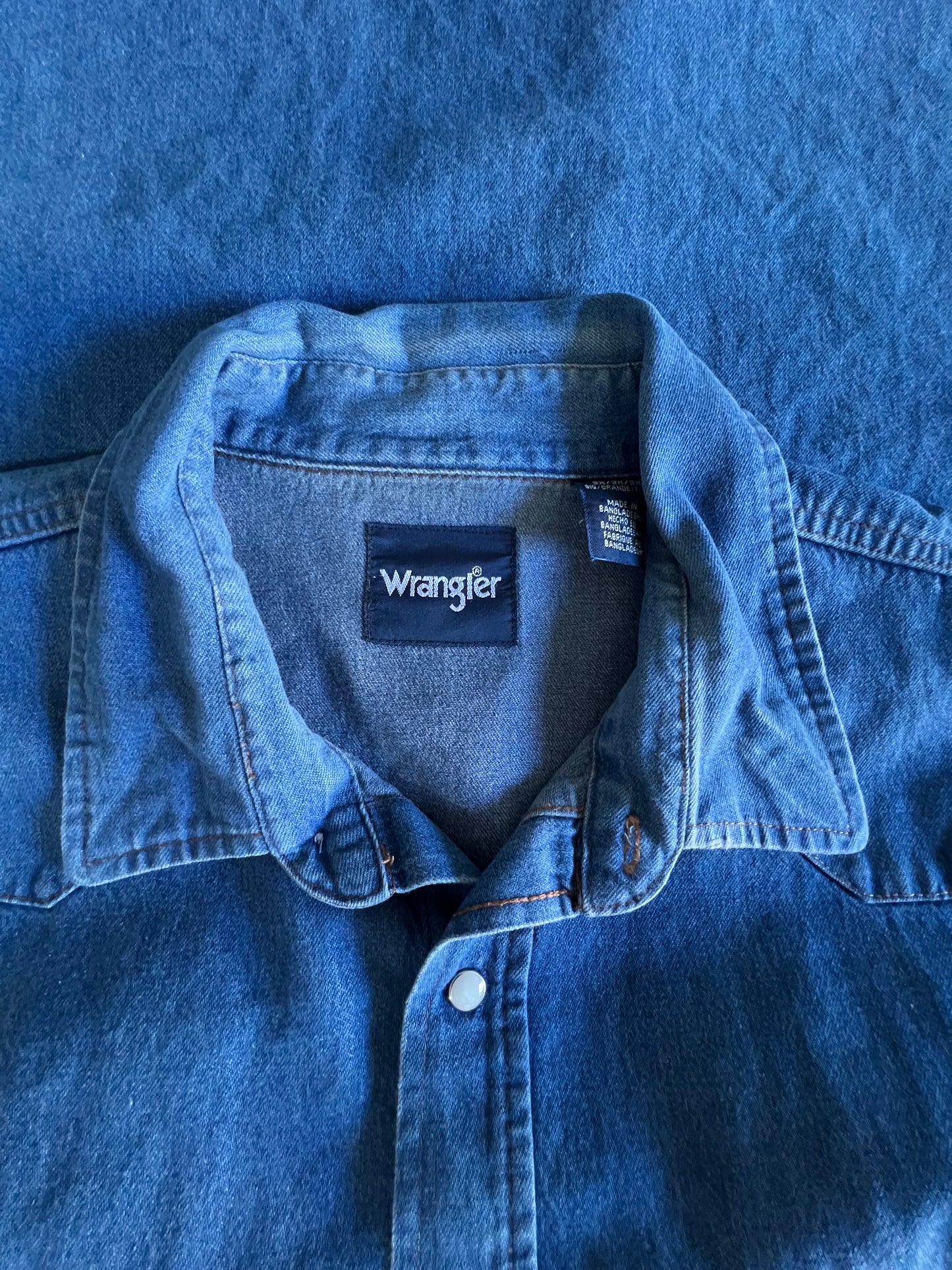 Vintage Wrangler Oversized S/S Pearl Snap Denim Shirt 3XL
