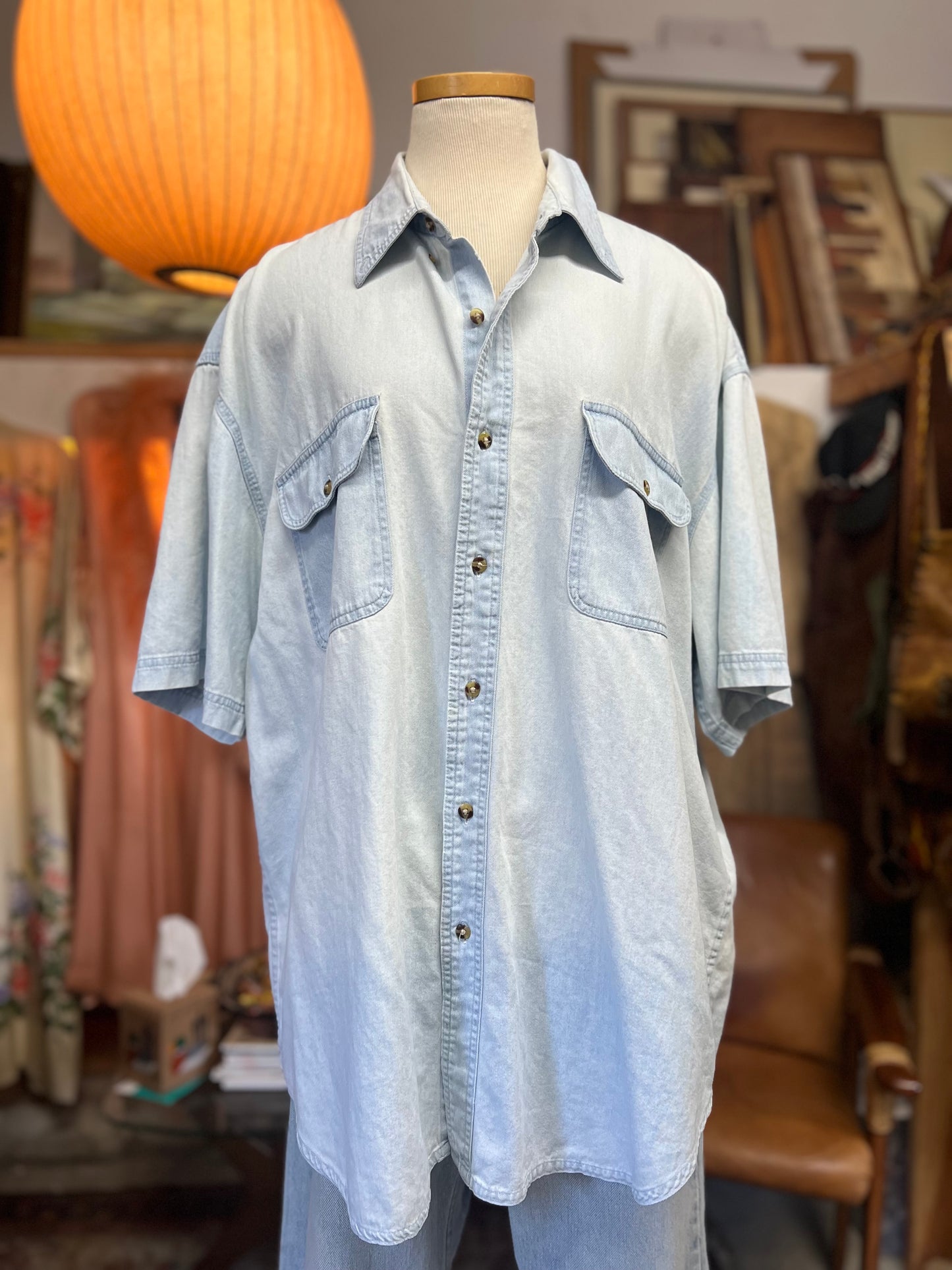 Vintage 90’s American Blue Oversized Faded Soft S/S Denim Shirt XXL