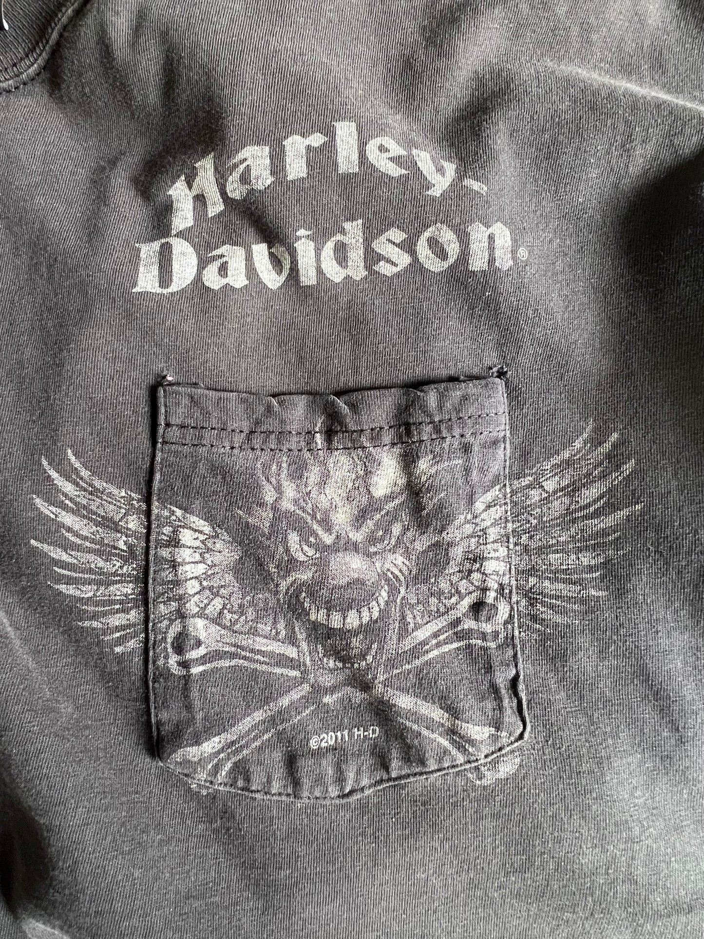 Vintage Thrashed Harley Davidson T-Shirt Tampa, Florida 2XL