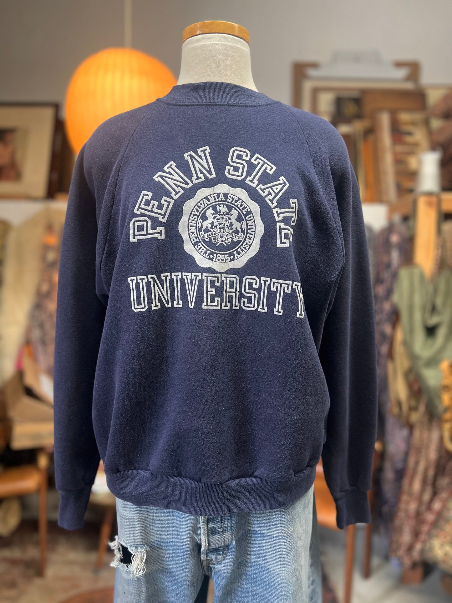 Vintage 80’s Flocked Penn State University Raglan Crewneck L/XL