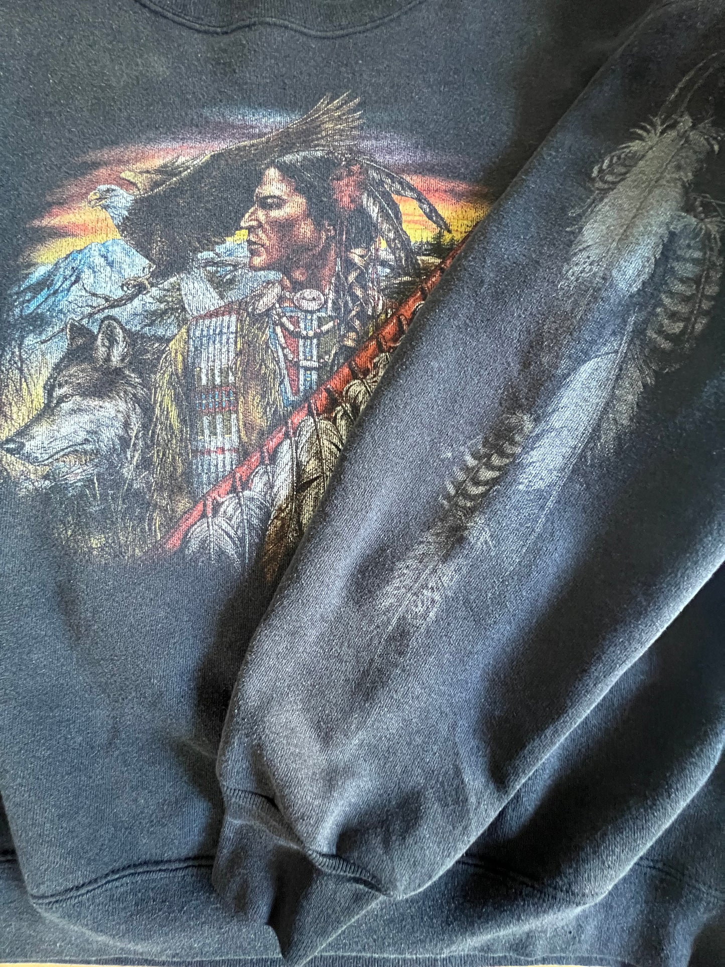 Vintage Native American Oversized Sweatshirt Feather Sleeves XL