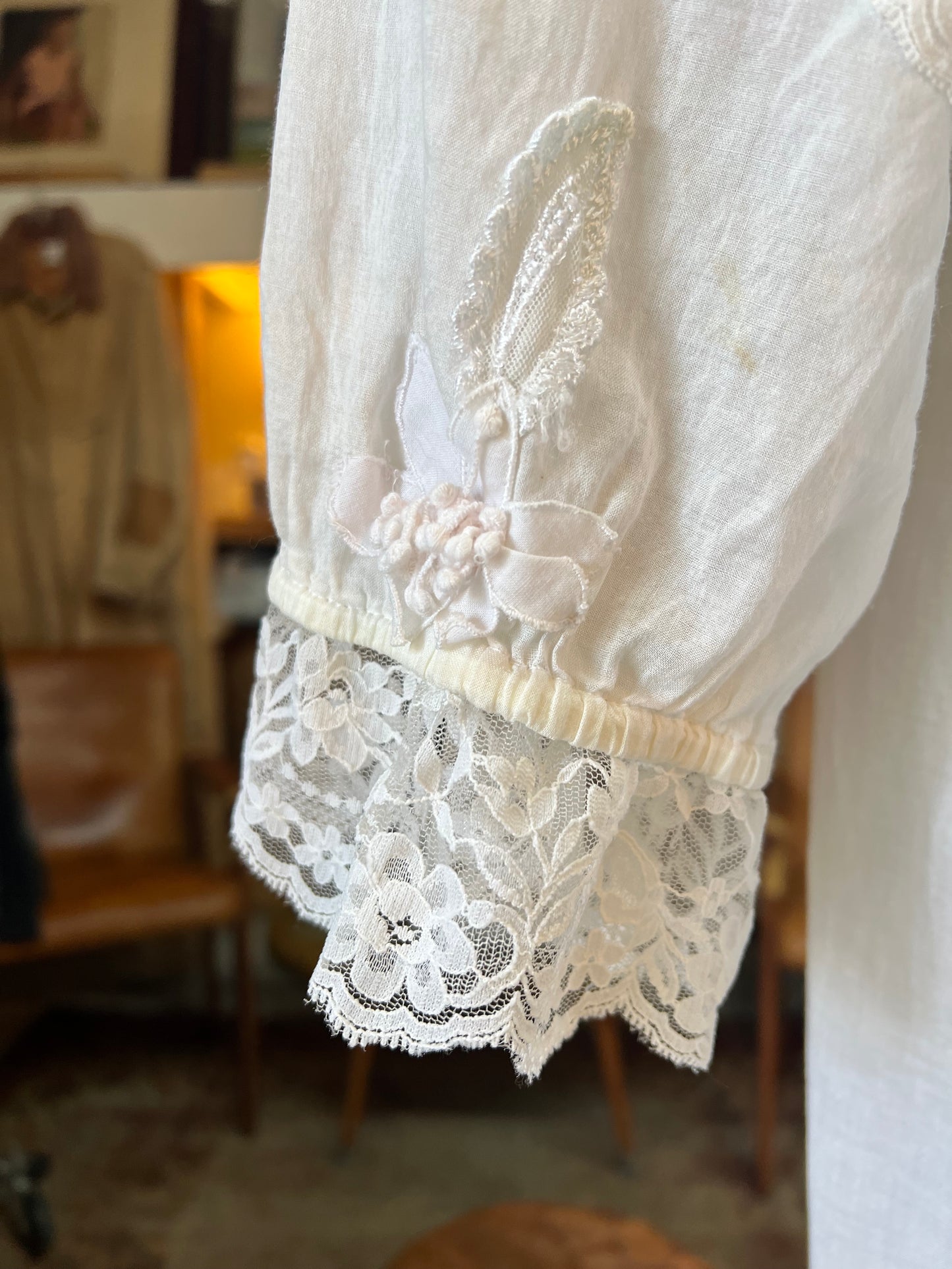 Vintage Ethereal Cotton Lace Flower Detail Peignoir P/S
