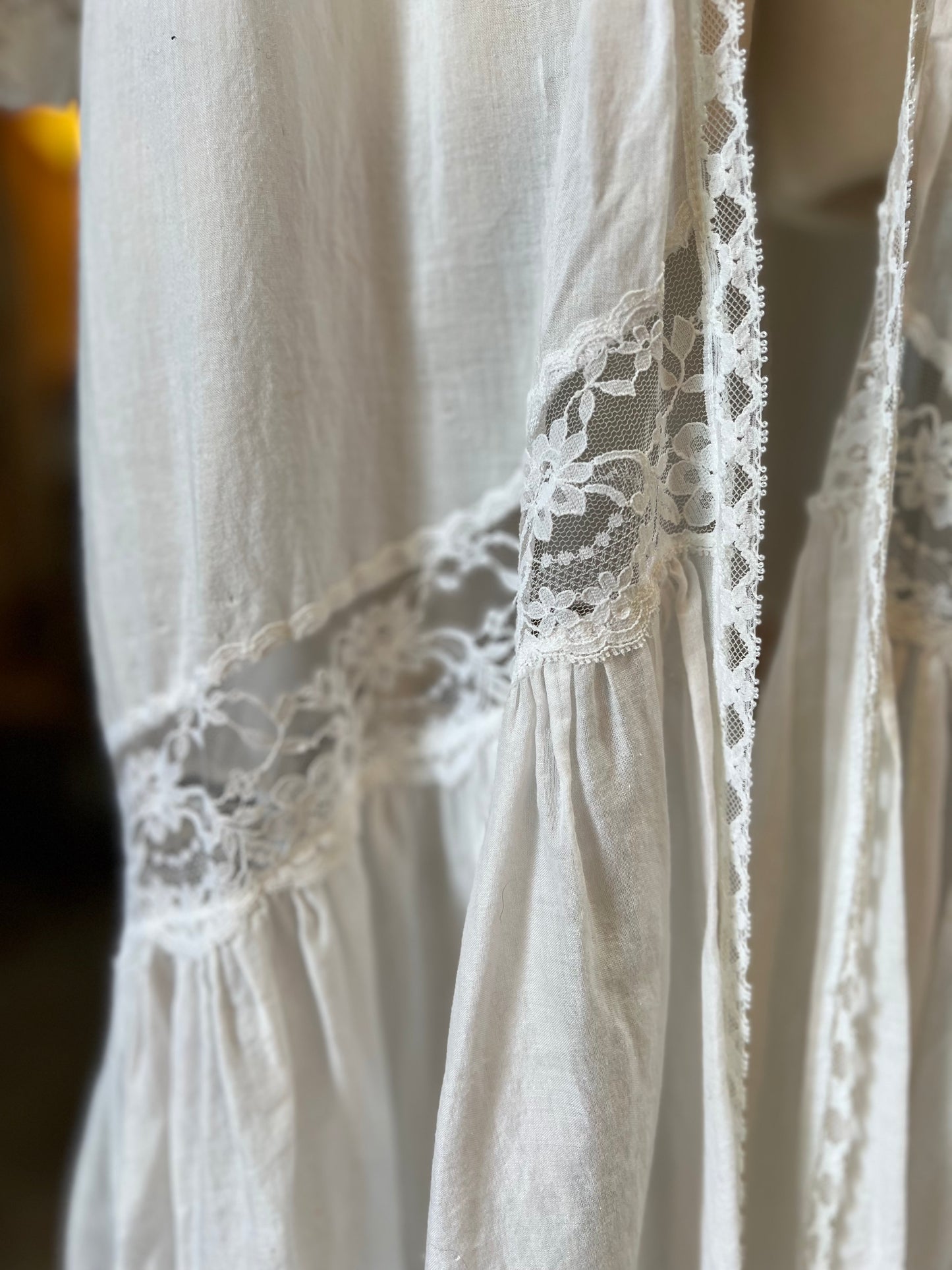 Vintage Ethereal Cotton Lace Flower Detail Peignoir P/S