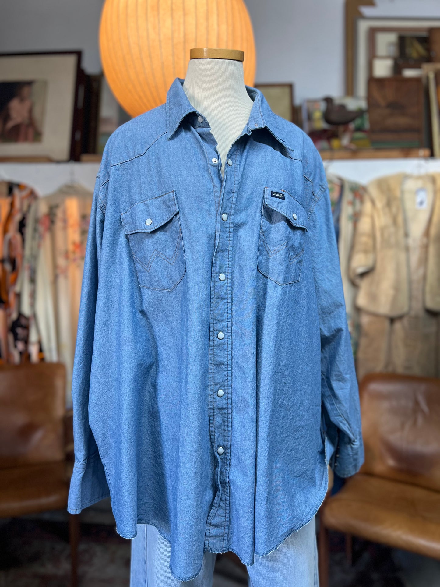 Vintage Oversized Wrangler Chambray Denim Pearl Snap Shirt 4XLT