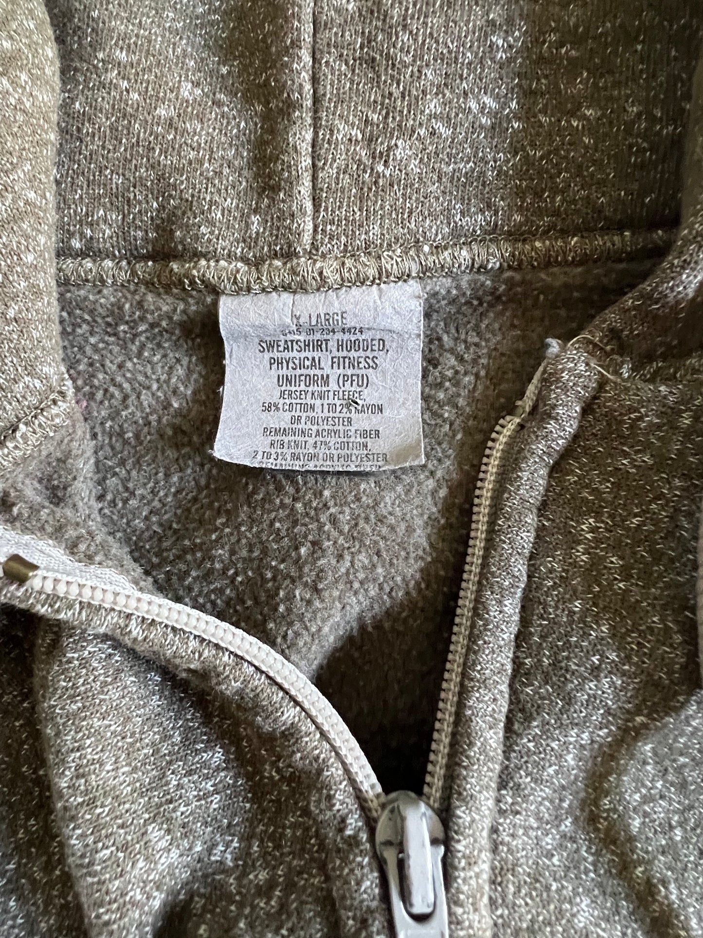 Vintage 70’s/80’s Tri-Blend Army Uniform Issued Zip Front Hoodie XL