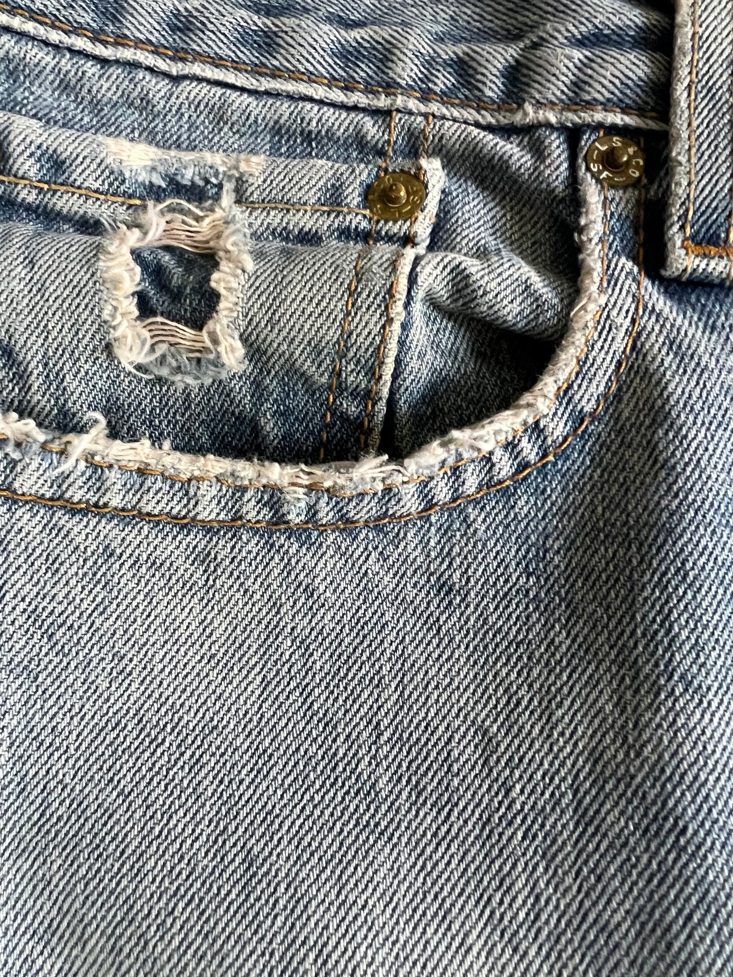Vintage 90’s Distressed Levis 527 Low Boot Cut 34 X 30