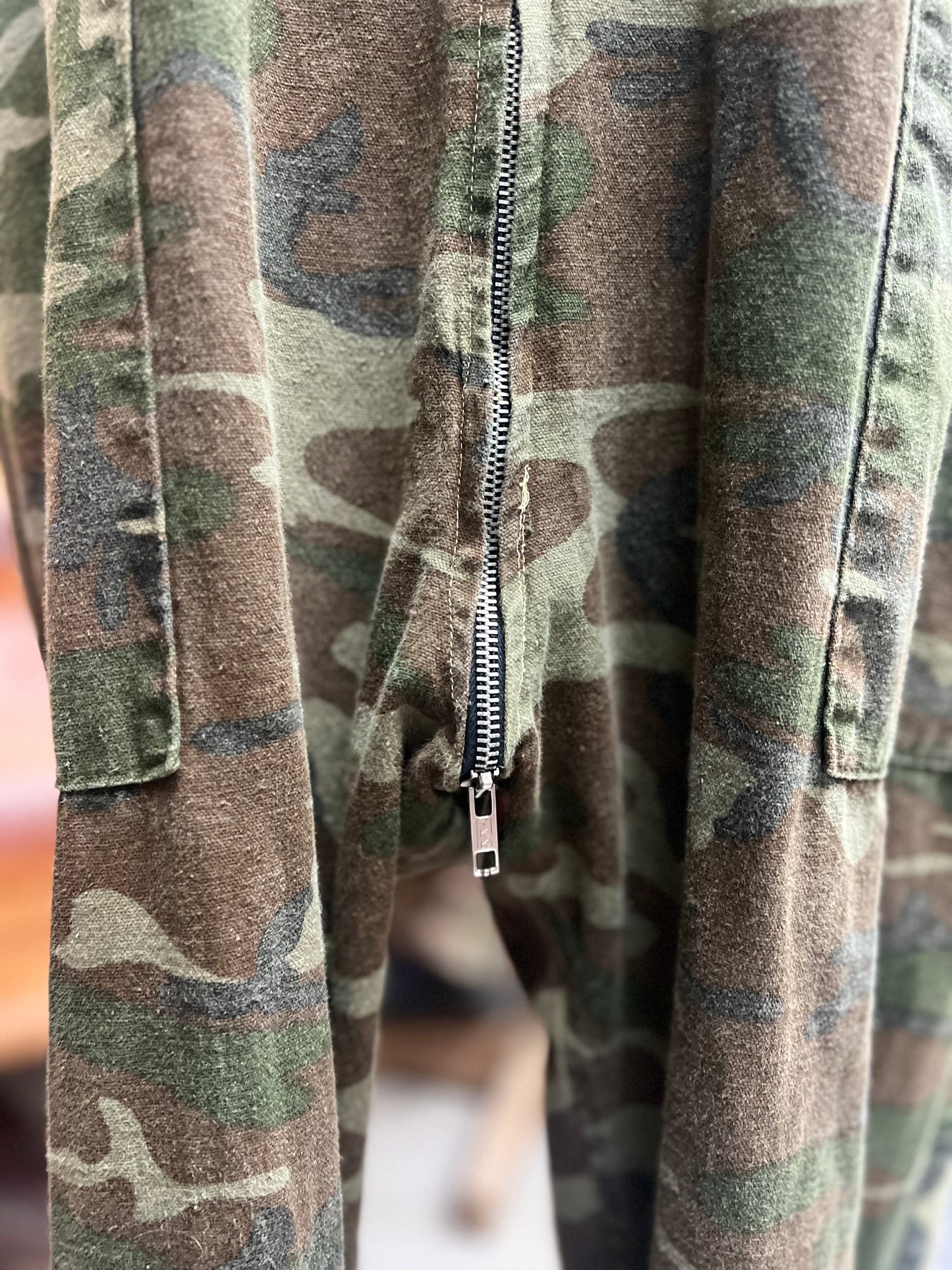 Vintage 1970’s Oversized KMart Zip Front Camo Jumpsuit XL/XXL