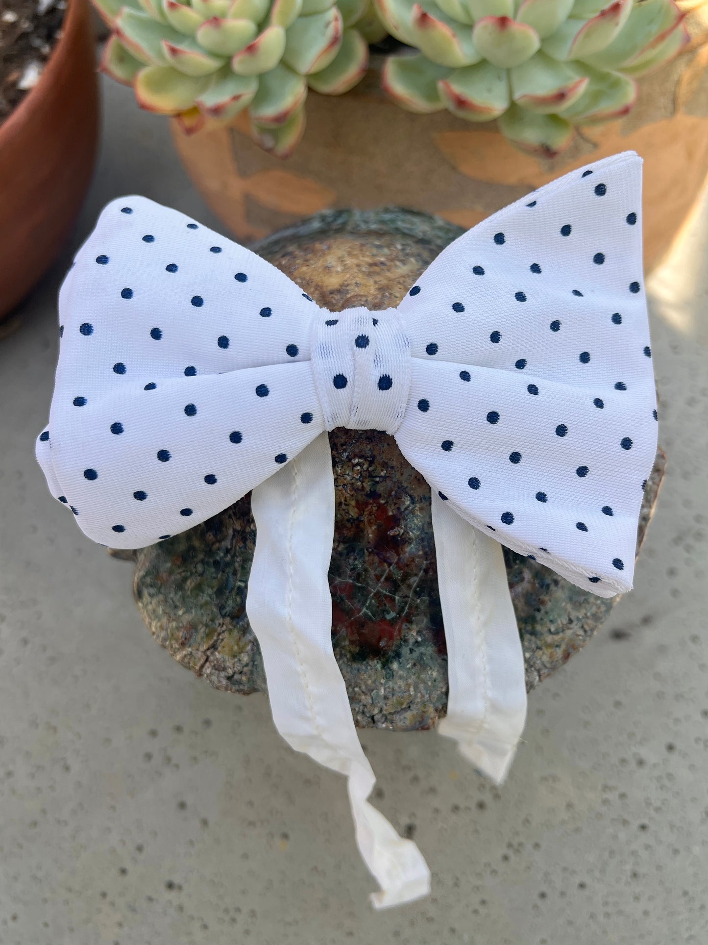 Vintage Polka Dot Adjustable Neck Bow Tie