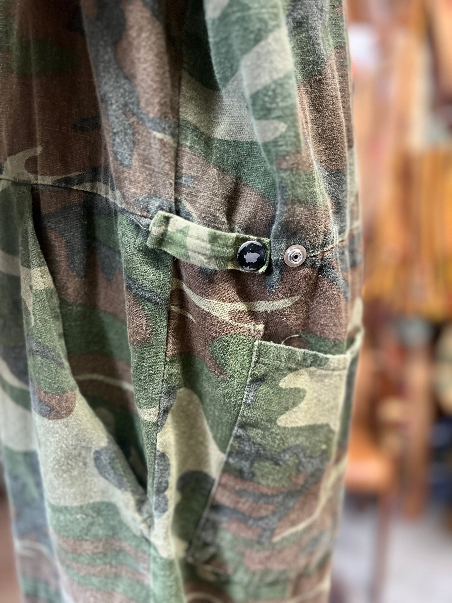 Vintage 1970’s Oversized KMart Zip Front Camo Jumpsuit XL/XXL