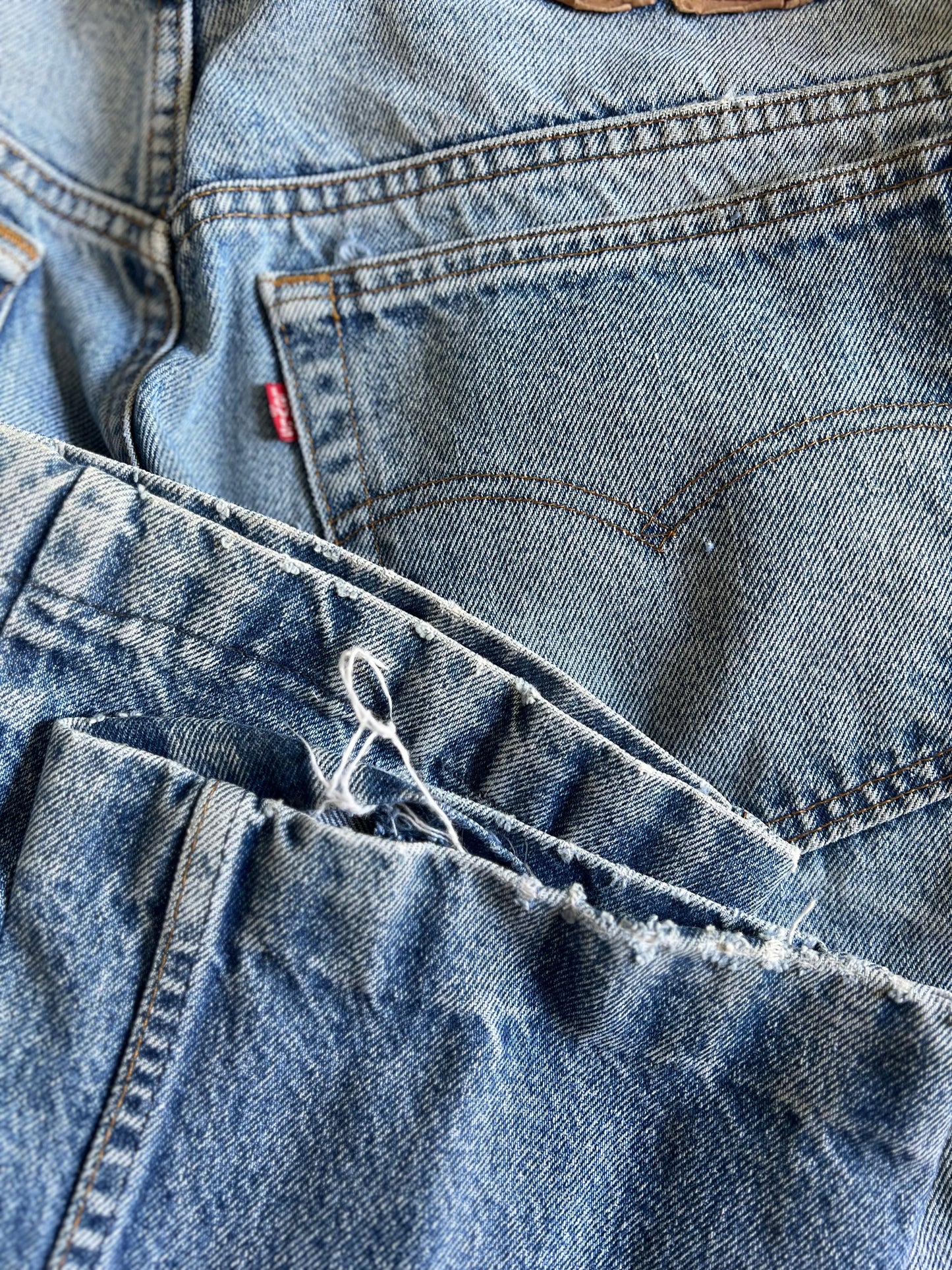 Vintage Levi’s 517 Red Tab Amazing Fade Wide Hem 38X29