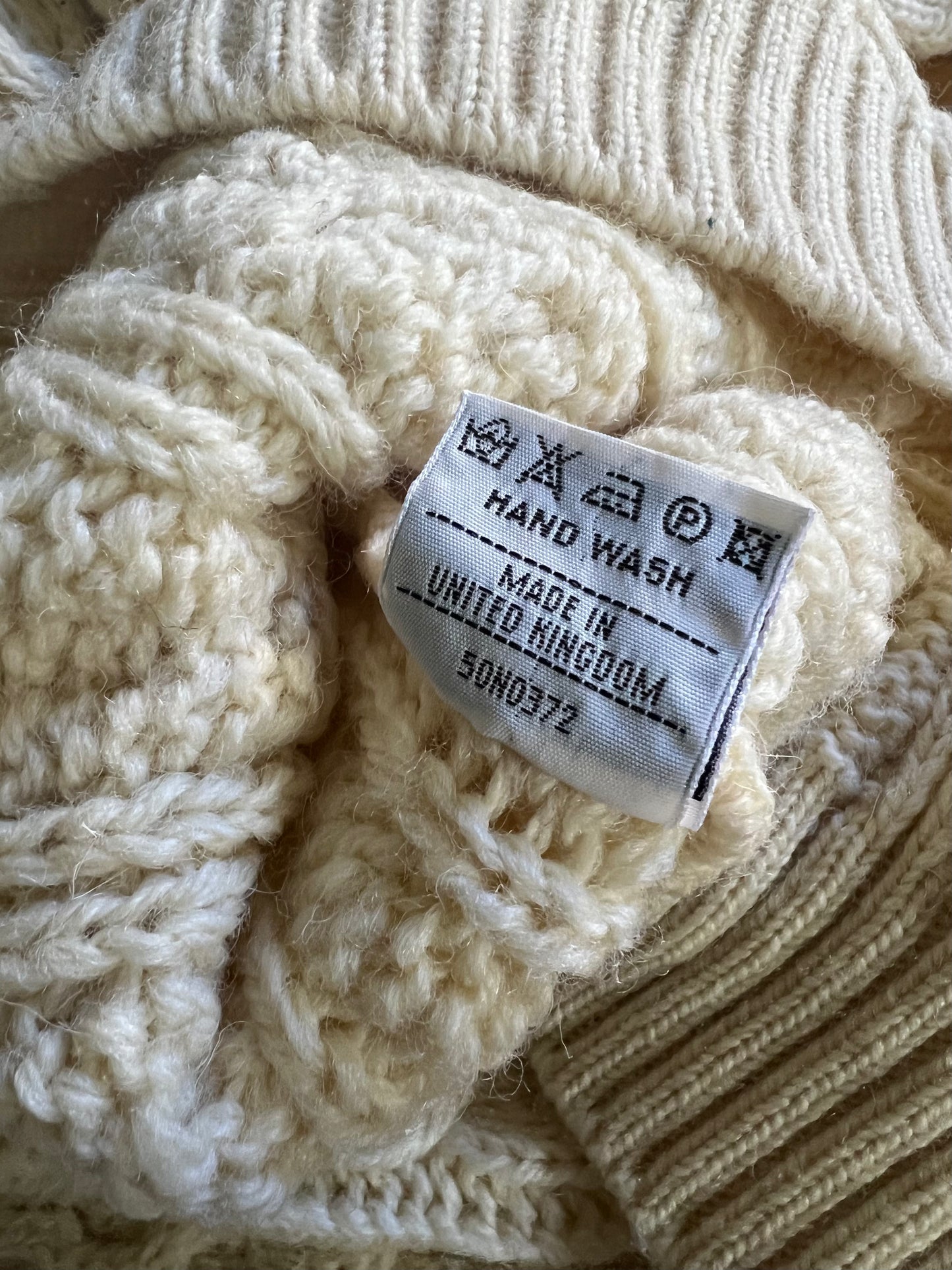Vintage British Wool Cable Knit Fishermans Sweater Made In United Kingdom 100% New Wool