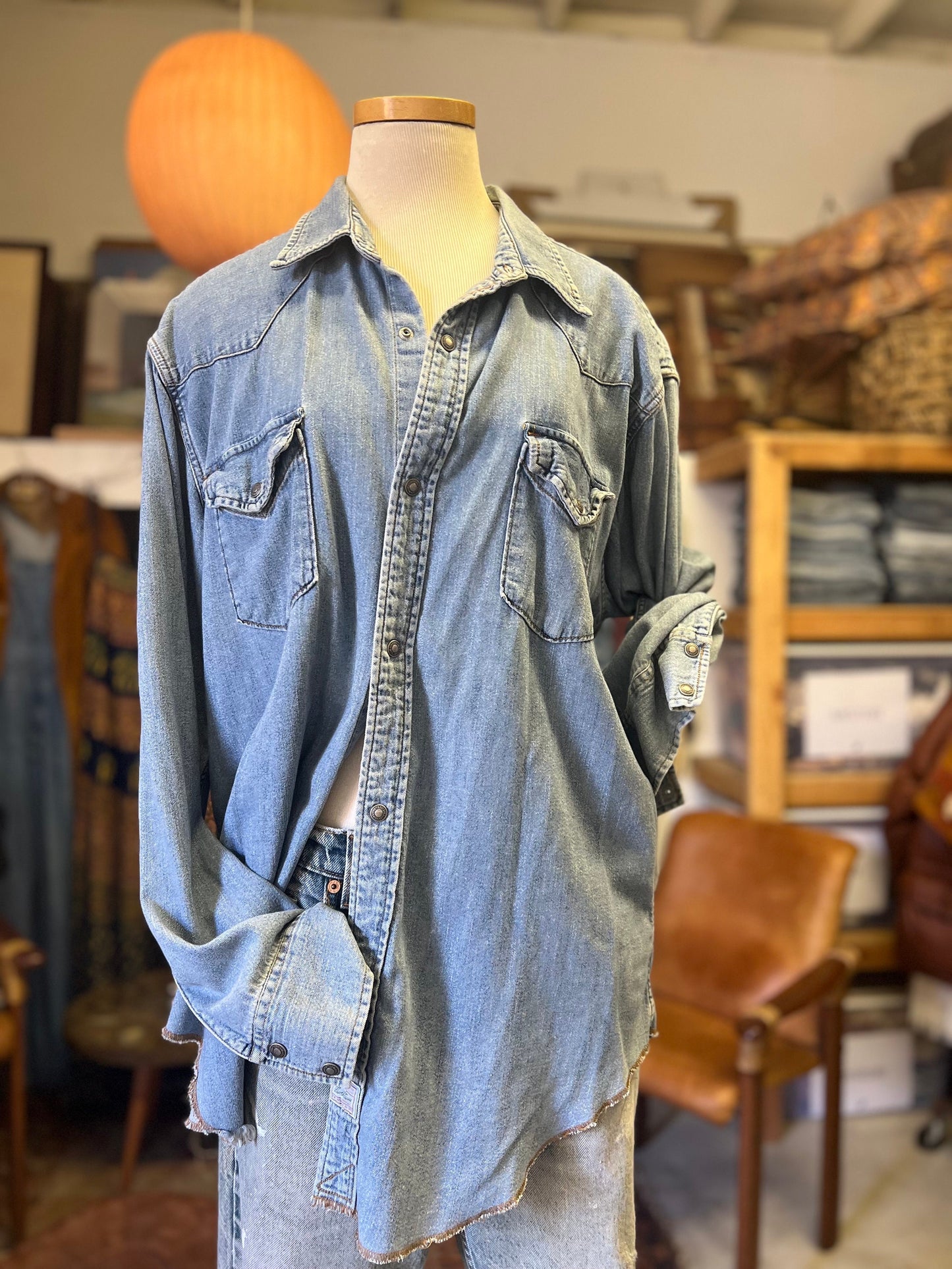 Vintage 90’s Levi’s Denim Metal Snap Front Shirt Raw Hem XL