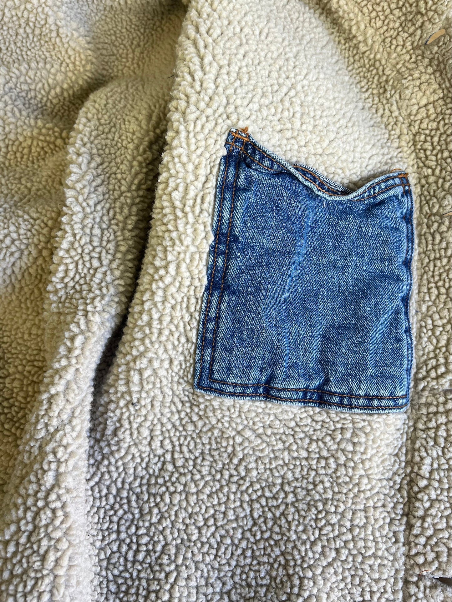 Vintage Levi’s Sherpa Denim Trucker Jacket L