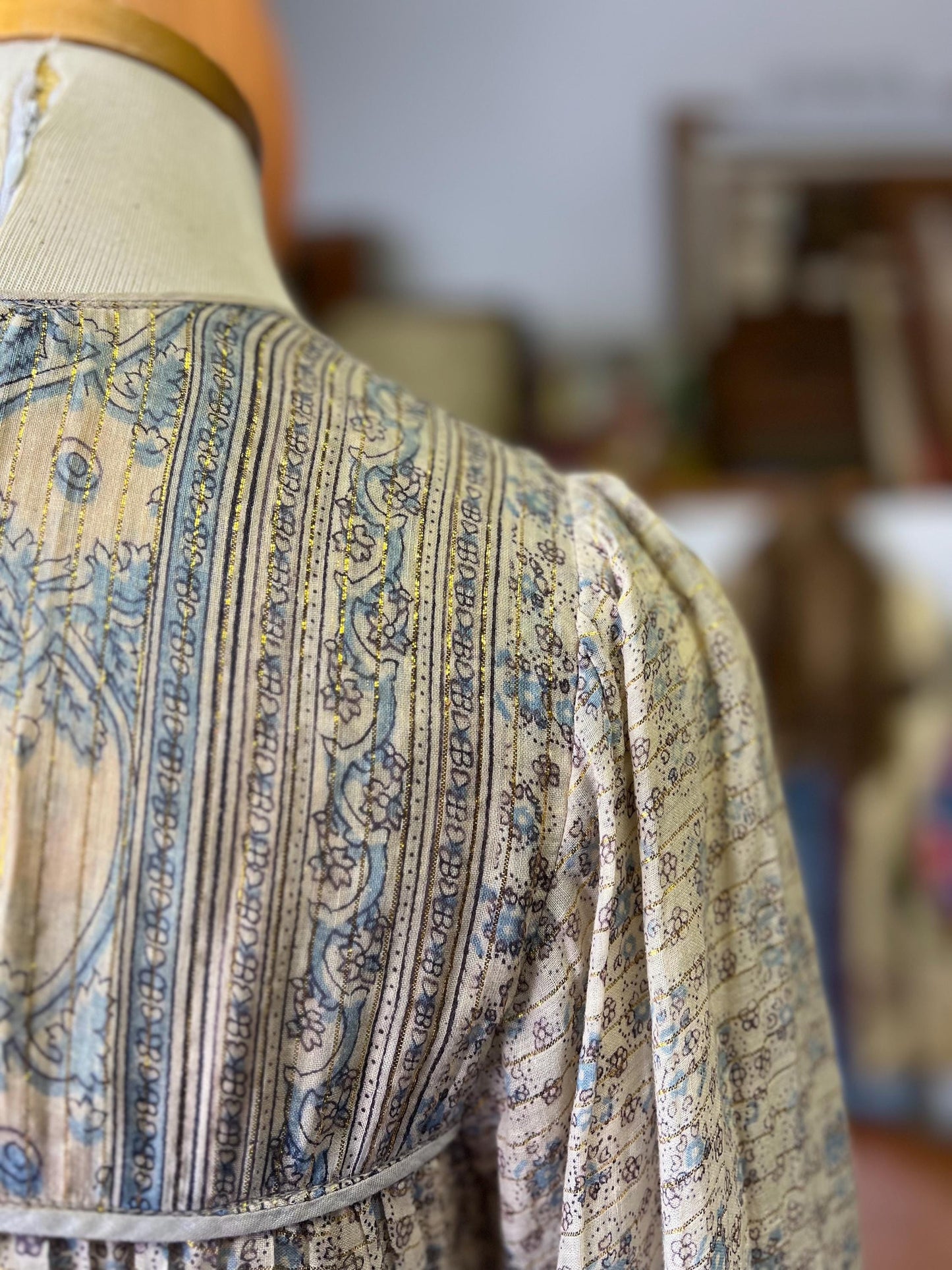Vintage India Block Print Cotton Gauze Dress Gold Lurex & Pockets Made In India