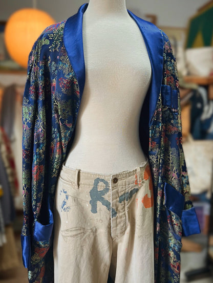 Vintage Silk Embroidered Smoking Jacket Robe XL