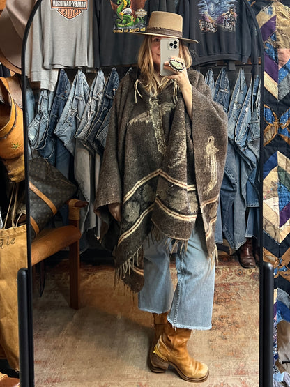 Rare Vintage 1960’s Guatemalan Quetzal Bird Handmade Wool Poncho O/S