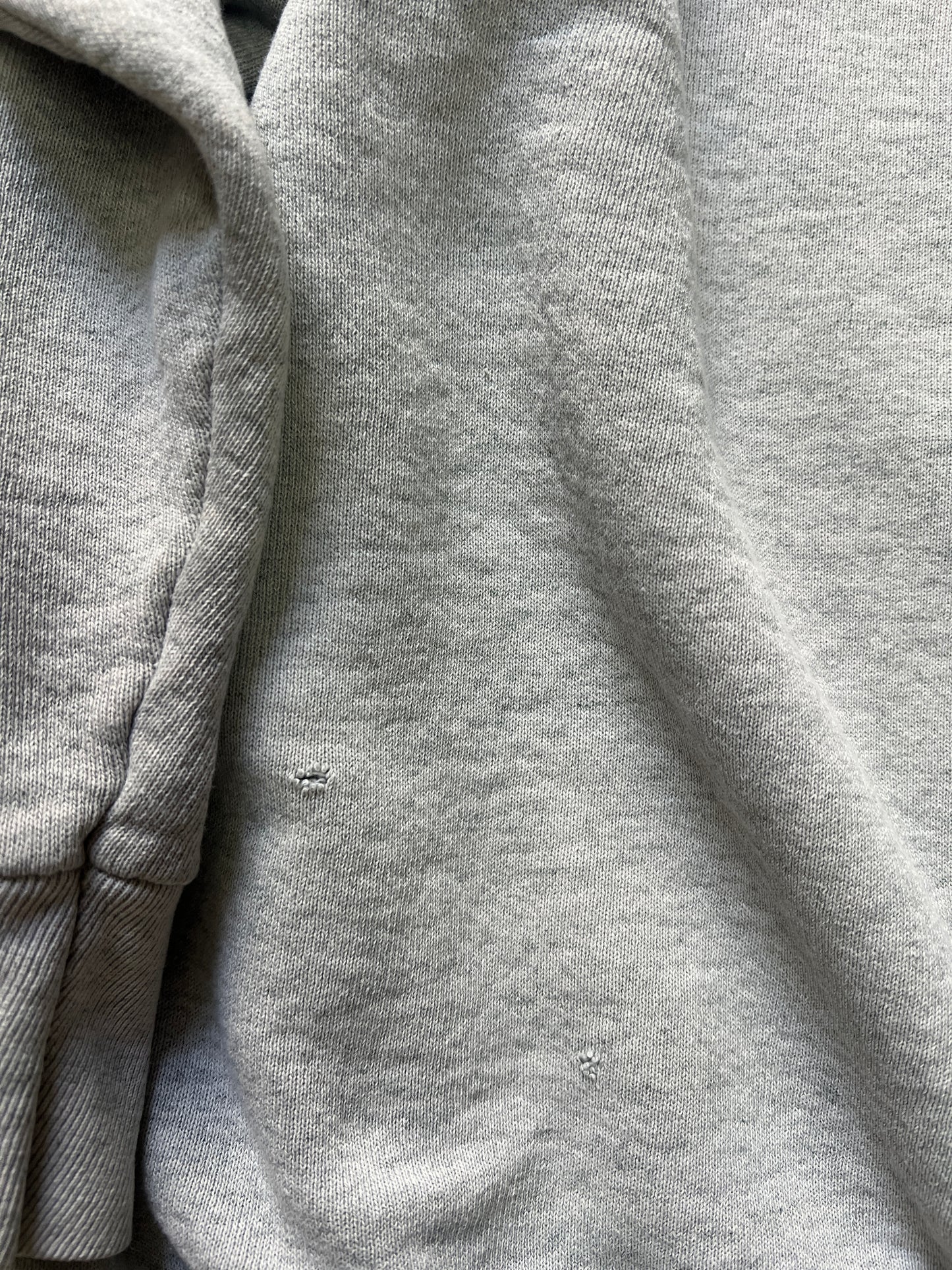 Vintage 1980’s Distressed Gray Fruit of the Loom Raglan Crewneck w/ MV Logo 3XL #29
