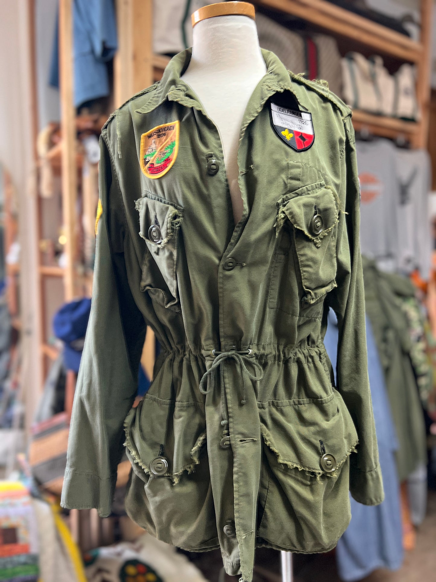 Vintage Patched Army M-65 Field Jacket M/L