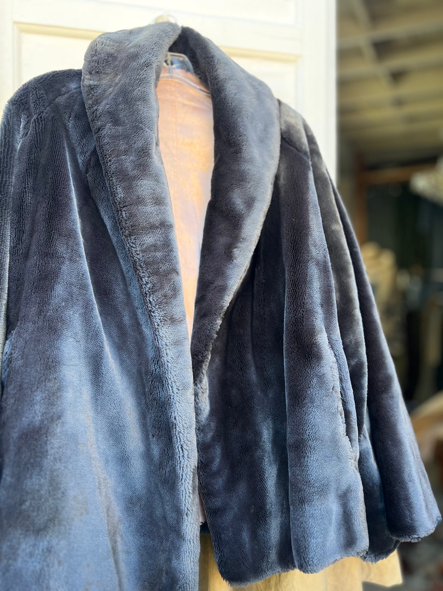 Vintage Shawl Collar Bell Sleeve Silk Lined Faux Fur Jacket O/S