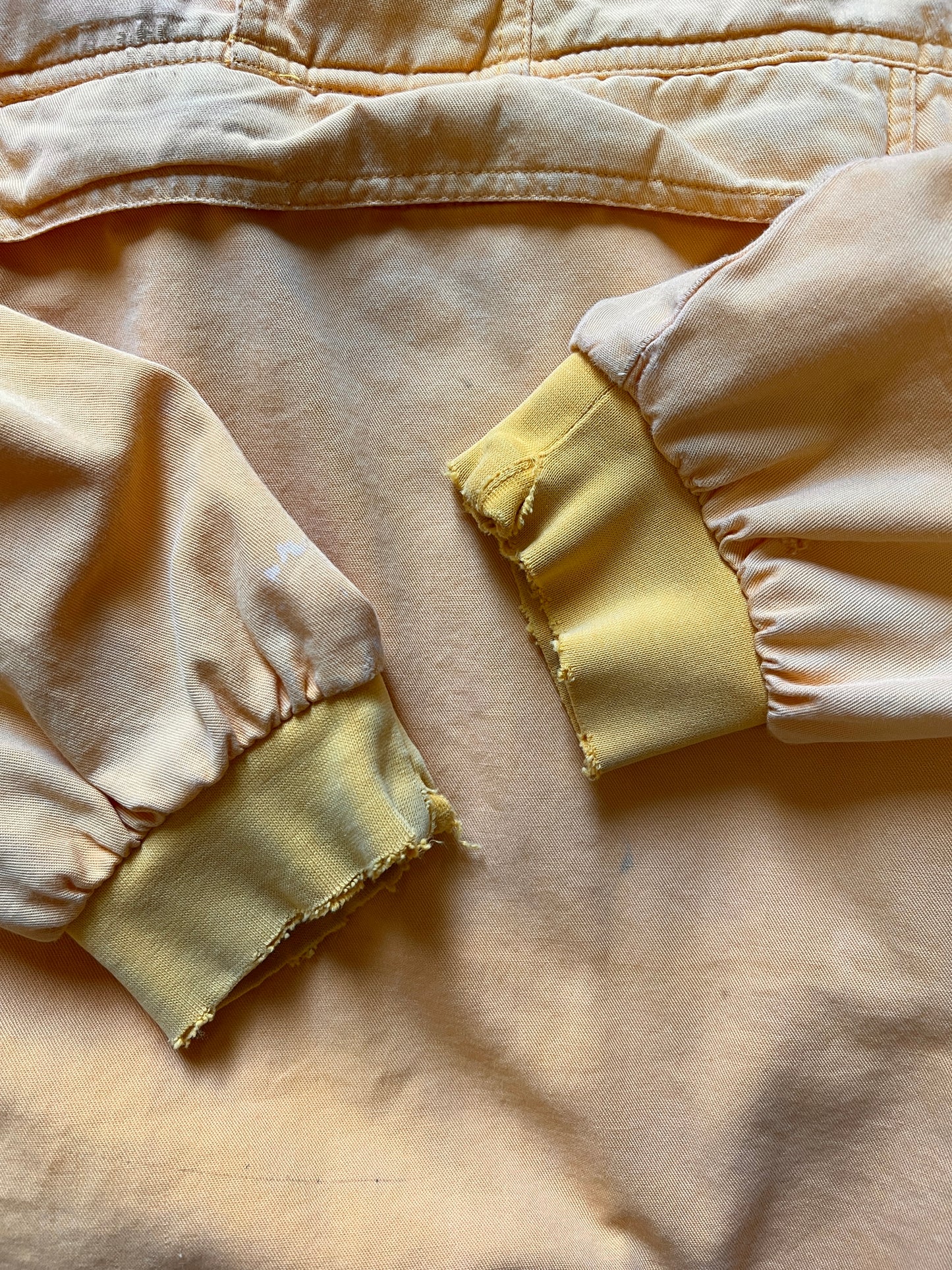 Vintage 90’s Gap Distressed & Faded Anorak XL