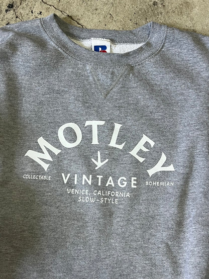 Vintage Oversized Russell Crewneck w/ MV Logo XXL