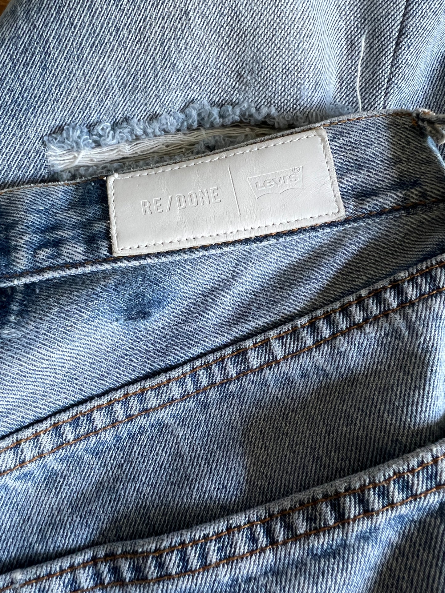 ReDone Vintage Levi’s Faded & Distressed Size 32