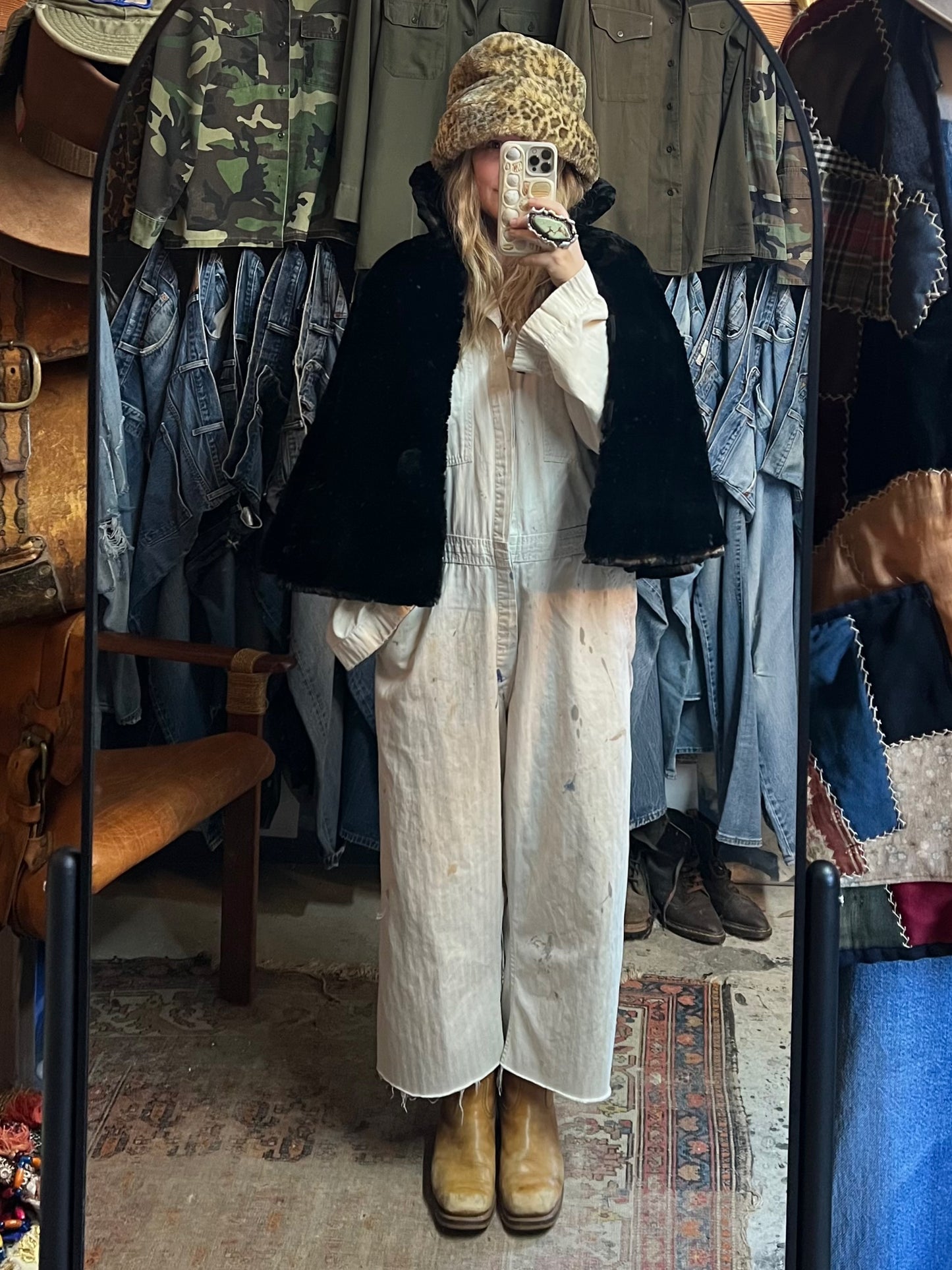 Stunning Vintage 1950’s Mid Century Shawl Collar Fur Opera Cape