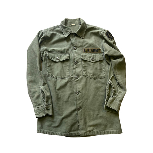 Vintage US Army Military Shirt Jacket Patches Faded Distressed