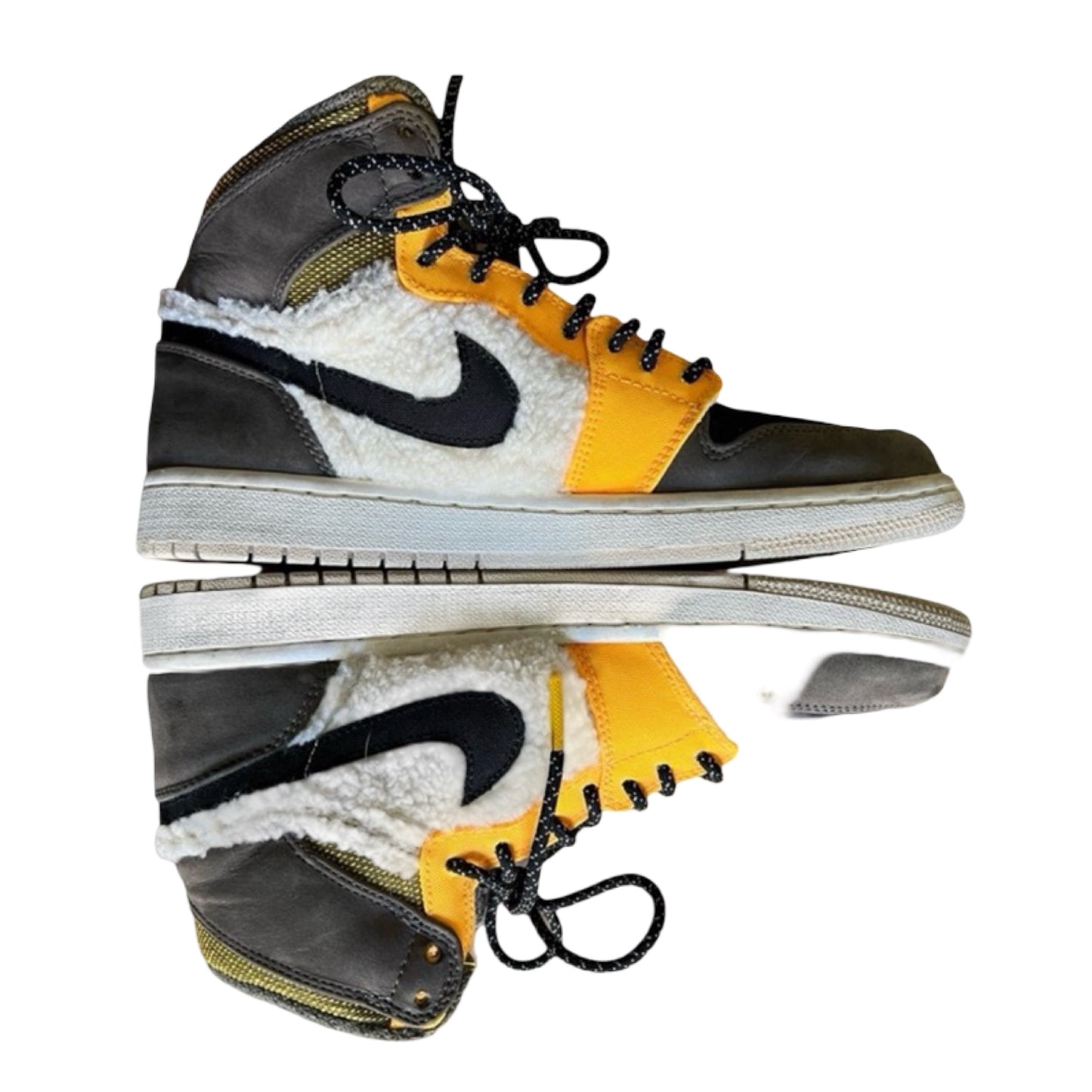 Air Jordan 1 Retro High Premium “Parachute Beige/Lava Glow” 8