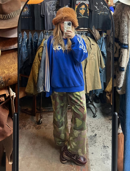 Vintage 90’s Adidas Three Stripe Crewneck Sweatshirt 2XL