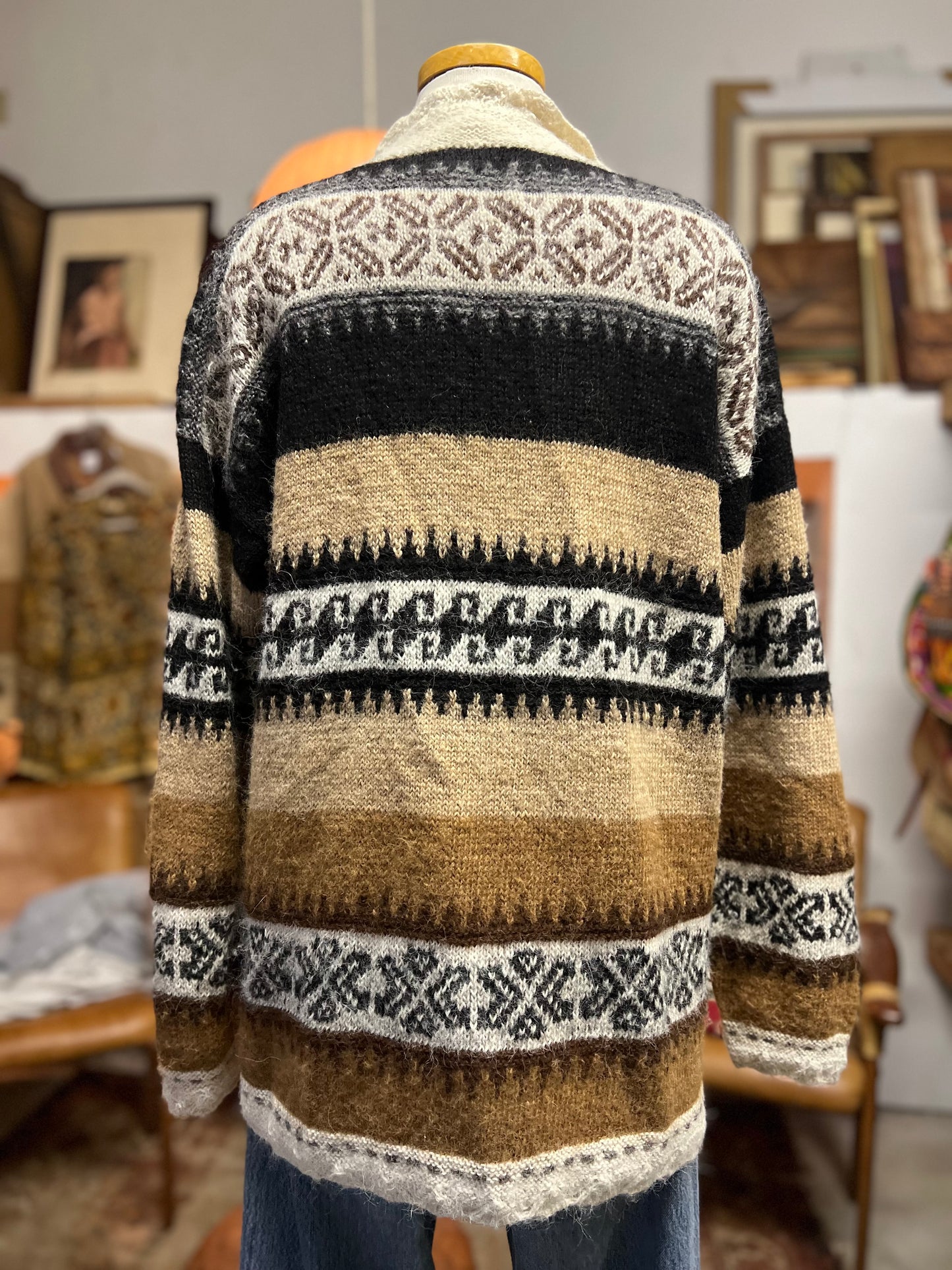 Vintage Soft Alpaca Cardigan Sweater Cowichan Style Scalloped Collar & Trim