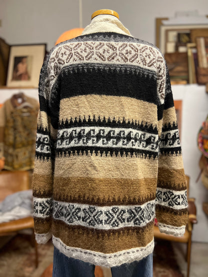 Vintage Soft Alpaca Cardigan Sweater Cowichan Style Scalloped Collar & Trim