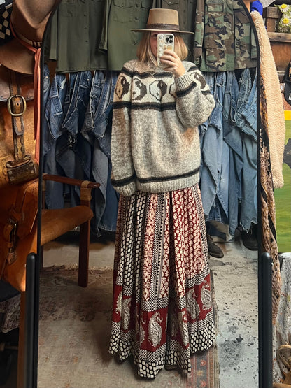 Rare Vintage 80’s Hand Knit Yin Yang Sweater Made In Nepal M