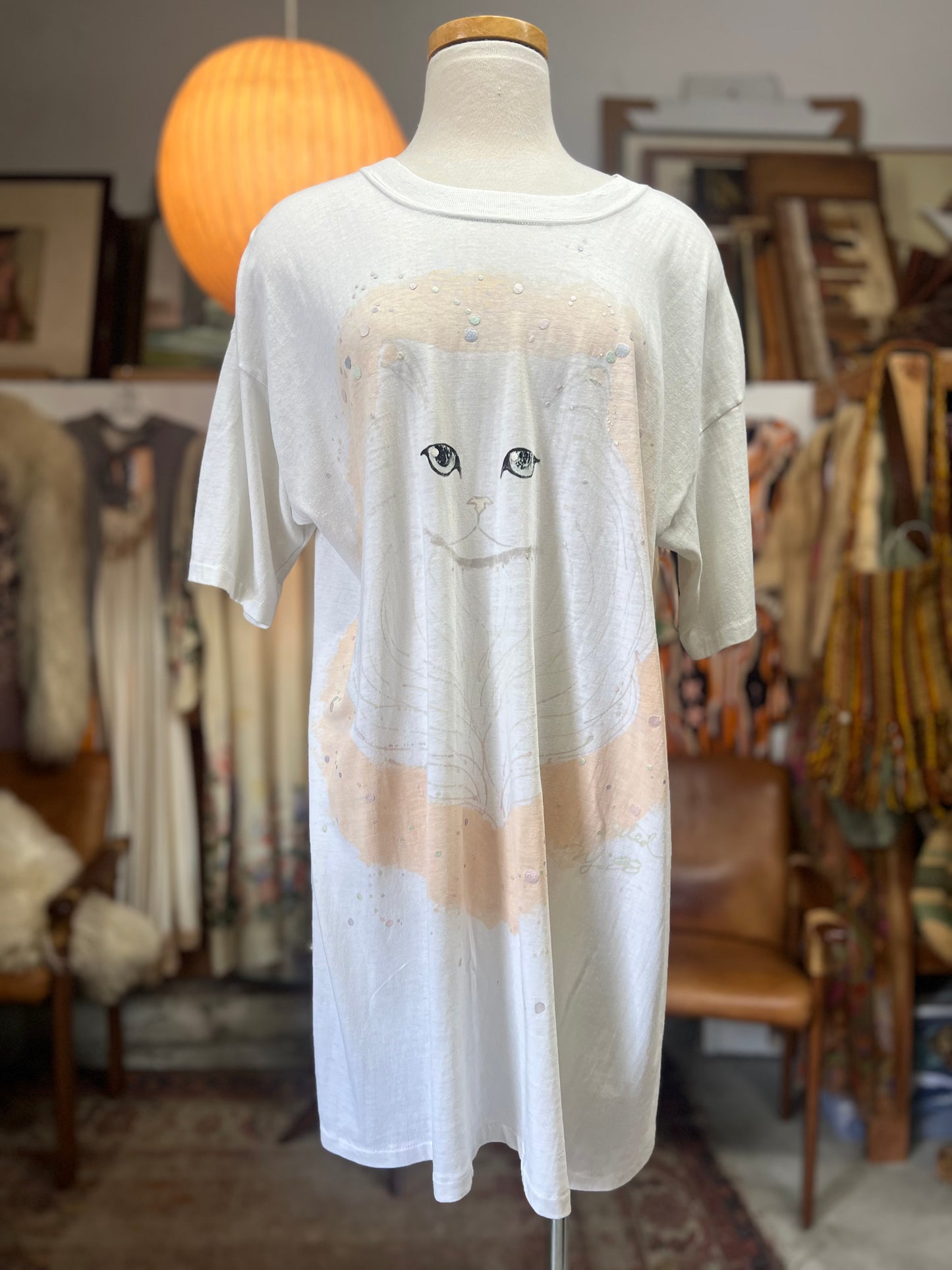 Vintage Oversized 80’s Fresh Paint Kitty Cat Sleep Tee