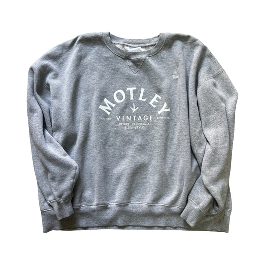 Vintage 90’s Russell Distressed Oversized Sweatshirt w/ MV Logo XXL #24