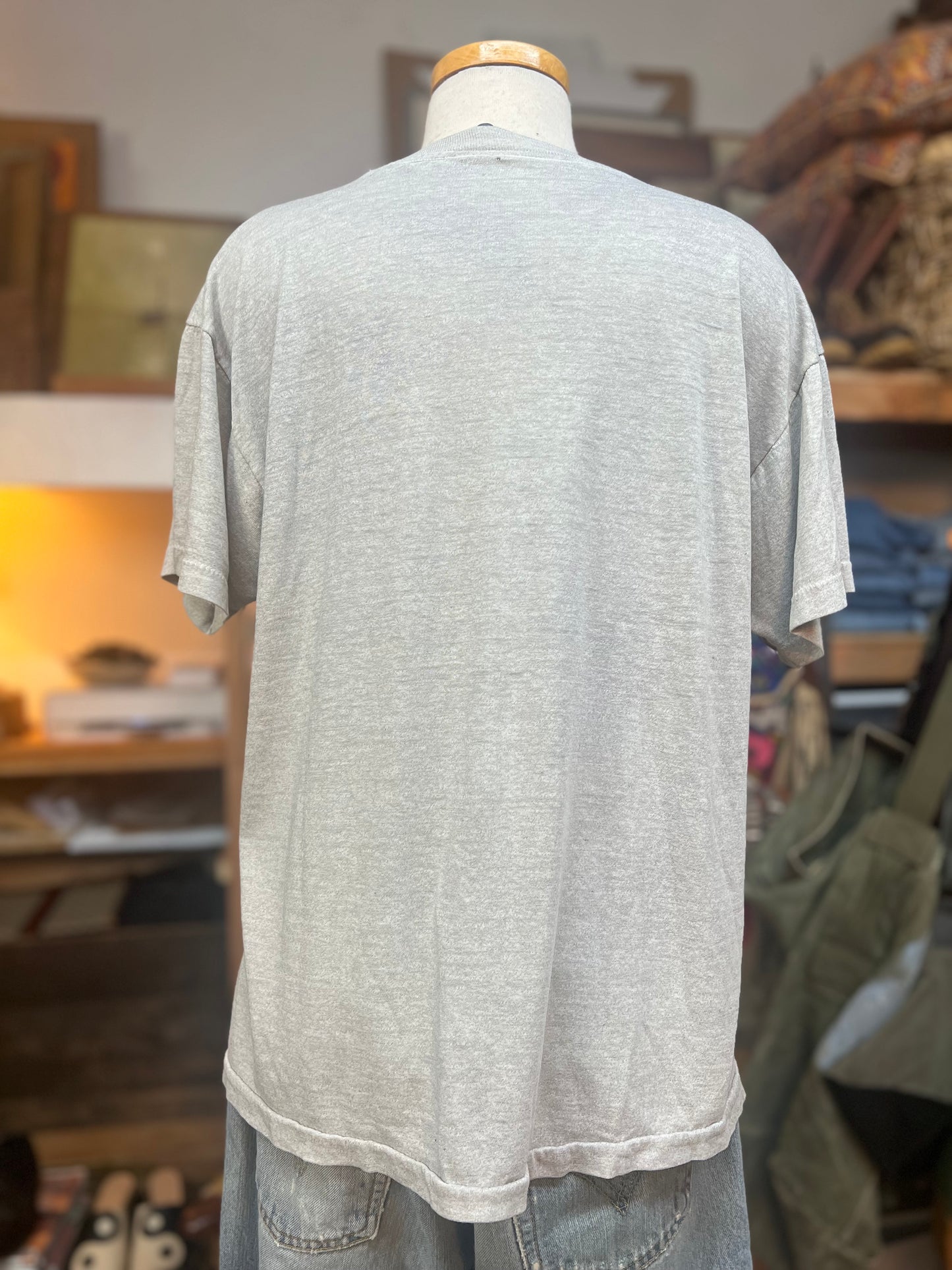 Vintage 80’s Original Distressed Chill Out T-Shirt Soft & Worn L/XL