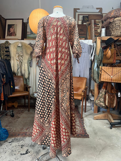 Very Rare Collectible India Imports of Rhode Island 70’s Silk Block Print Dress