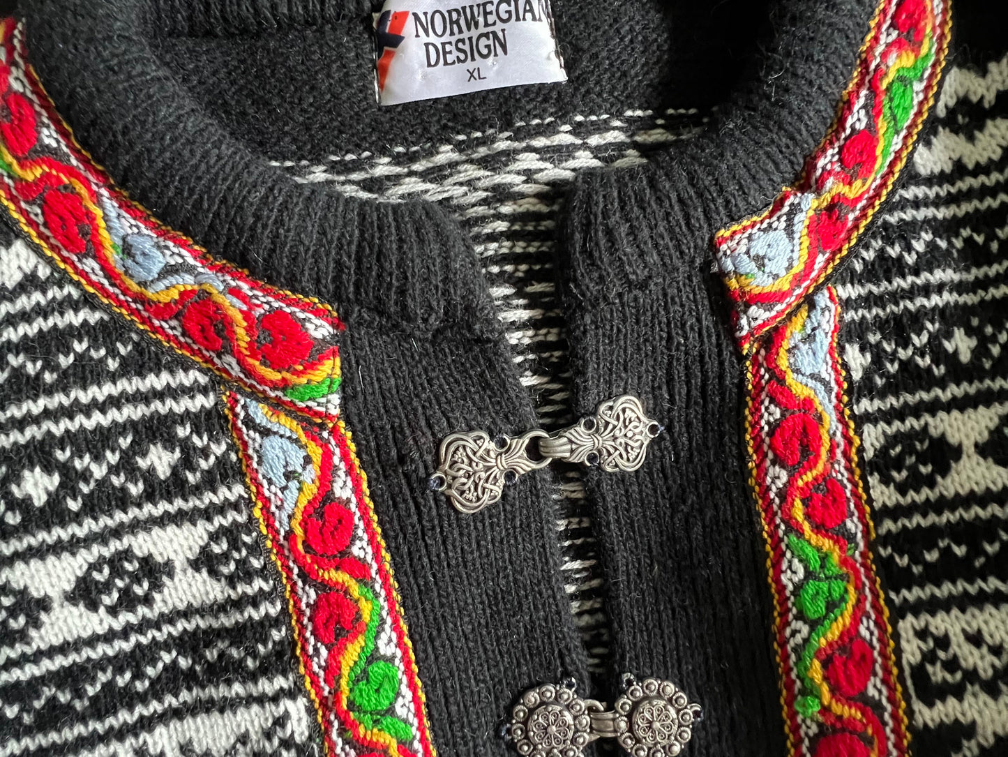 Vintage Norwegian Design Fair Isle Sweater XL